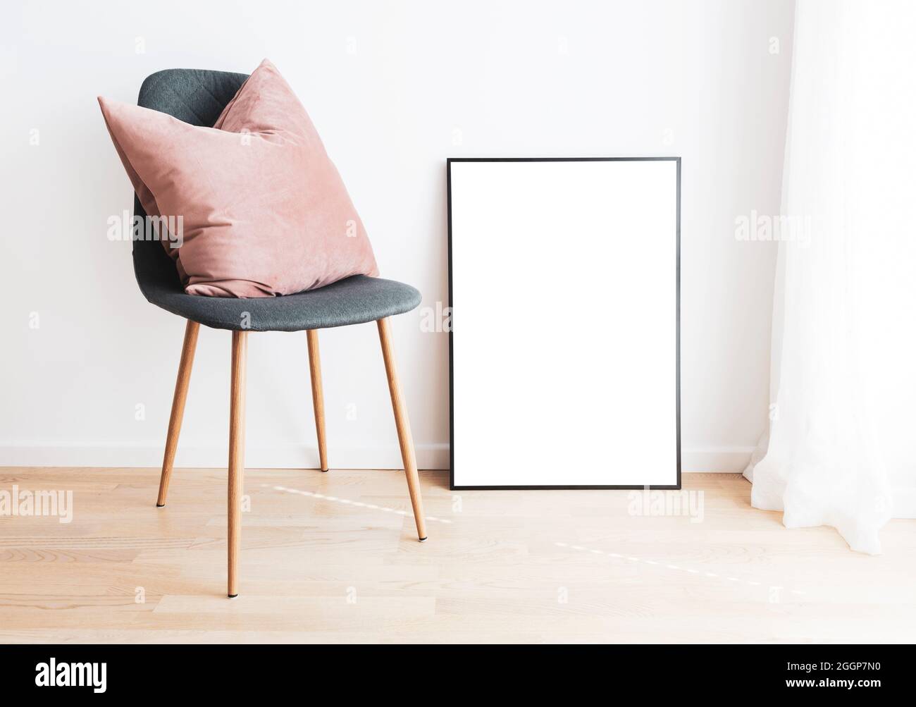 Intérieur moderne avec cadre et chaise. Banque D'Images