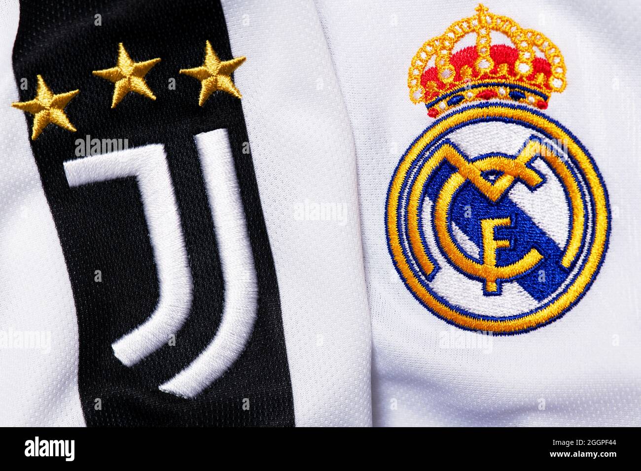 Gros plan sur l'écusson du Juventus et du Real Madrid. Banque D'Images
