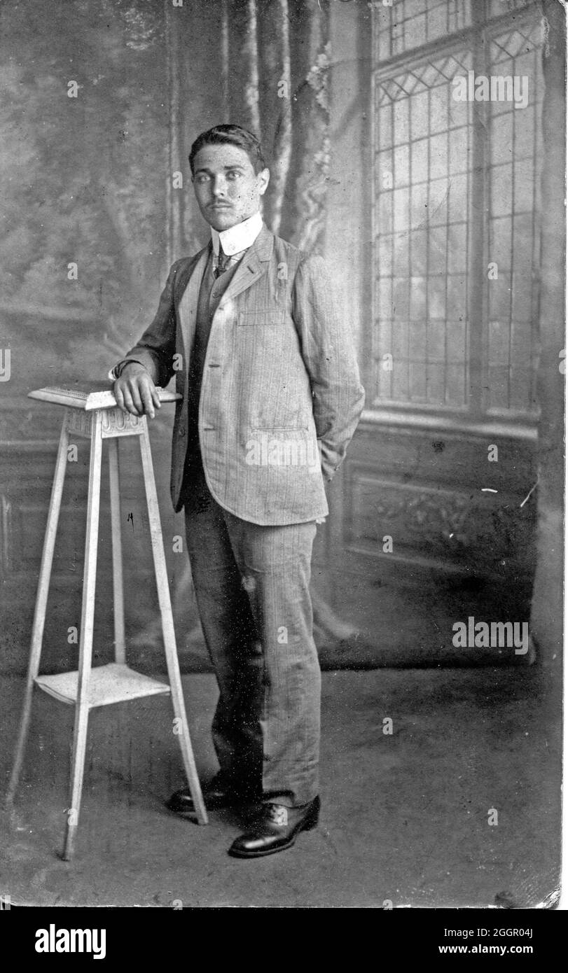 Vieux portrait 1930 environ en Italie Banque D'Images