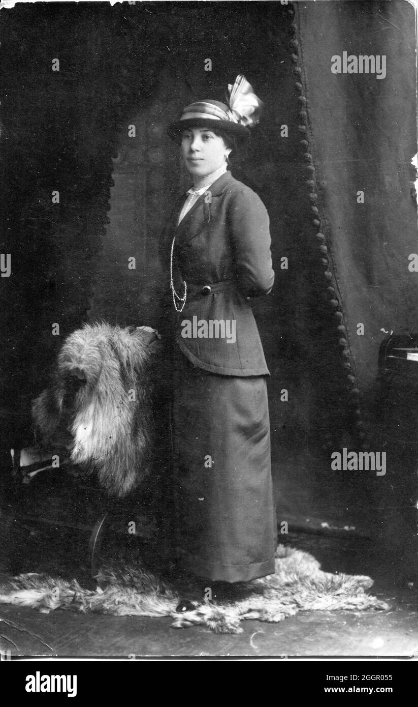 Vieux portrait 1930 environ en Italie Banque D'Images