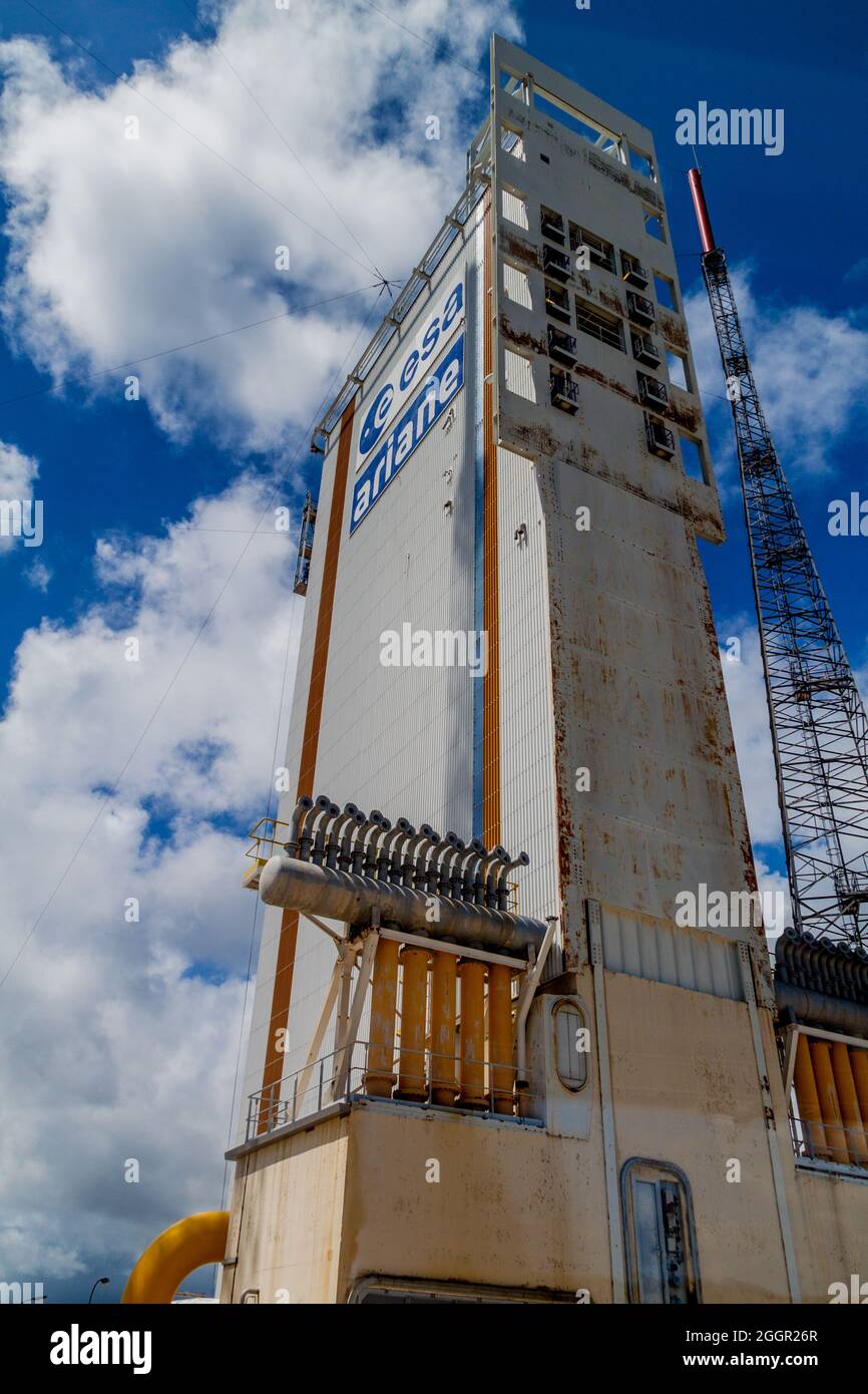 KOUROU, GUYANE FRANÇAISE - 4 AOÛT 2015 : zone de lancement Ariane 3, bloc de lancement des fusées Ariane 5, au Centre Spatial Guyanais (Centre spatial de la Guyane) à Kour Banque D'Images