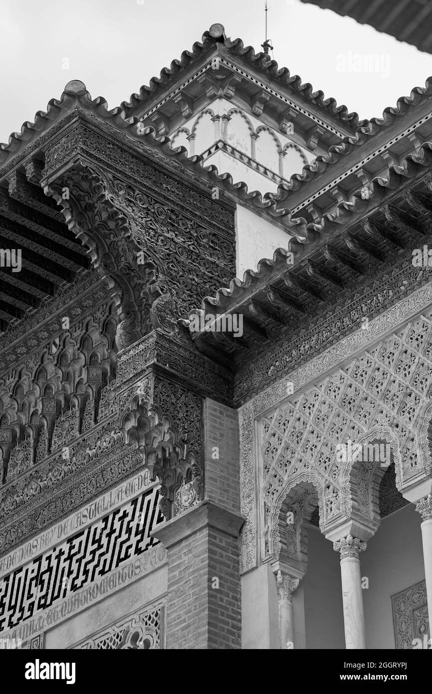 Gros plan sur le patio de las Doncellas du Palais Alcazar de Séville - 'Real Alcazar de Sevilla' Banque D'Images