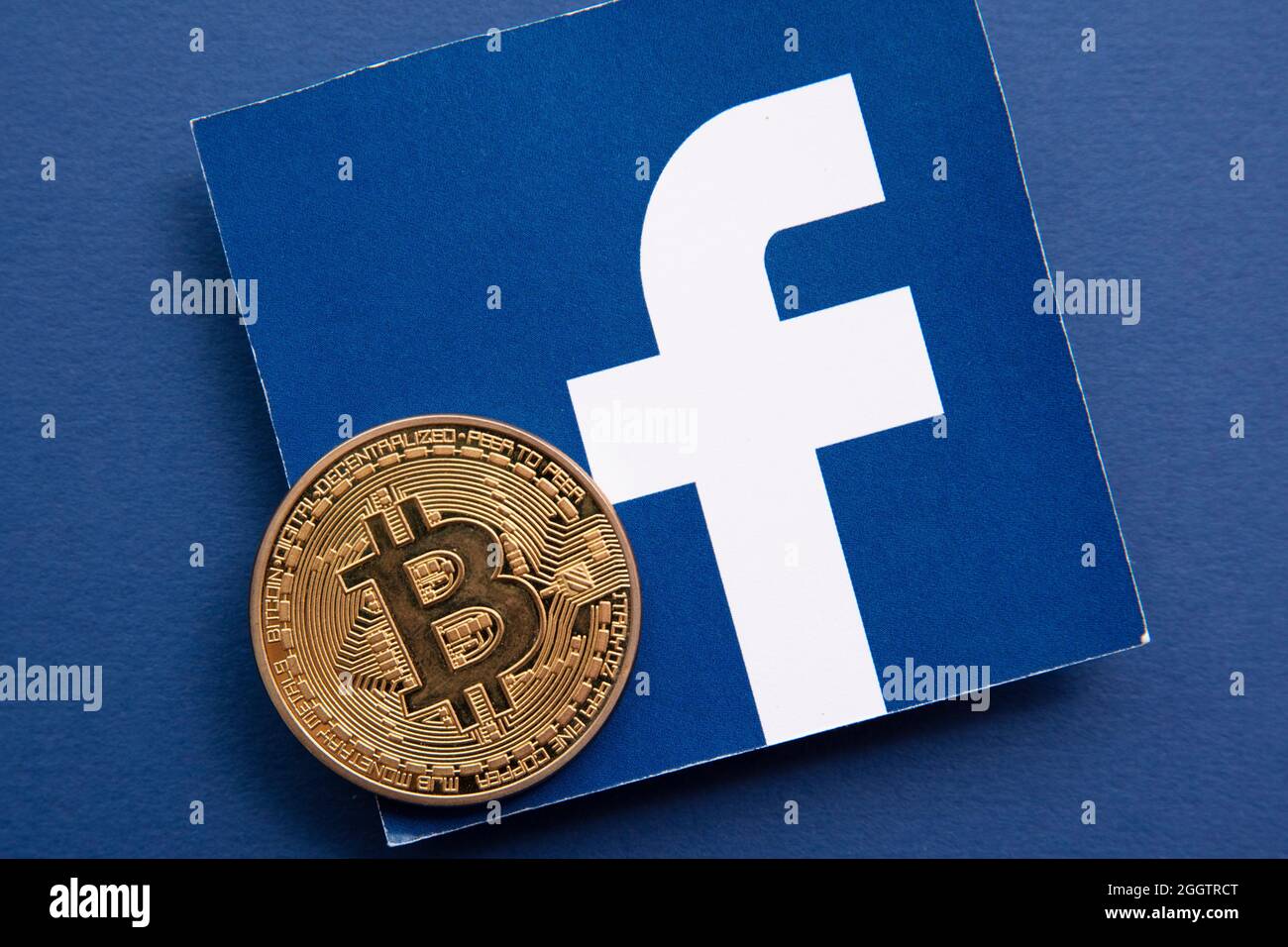 LONDRES, Royaume-Uni - septembre 2021 : crypto-monnaie Bitcoin sur un logo  facebook Photo Stock - Alamy