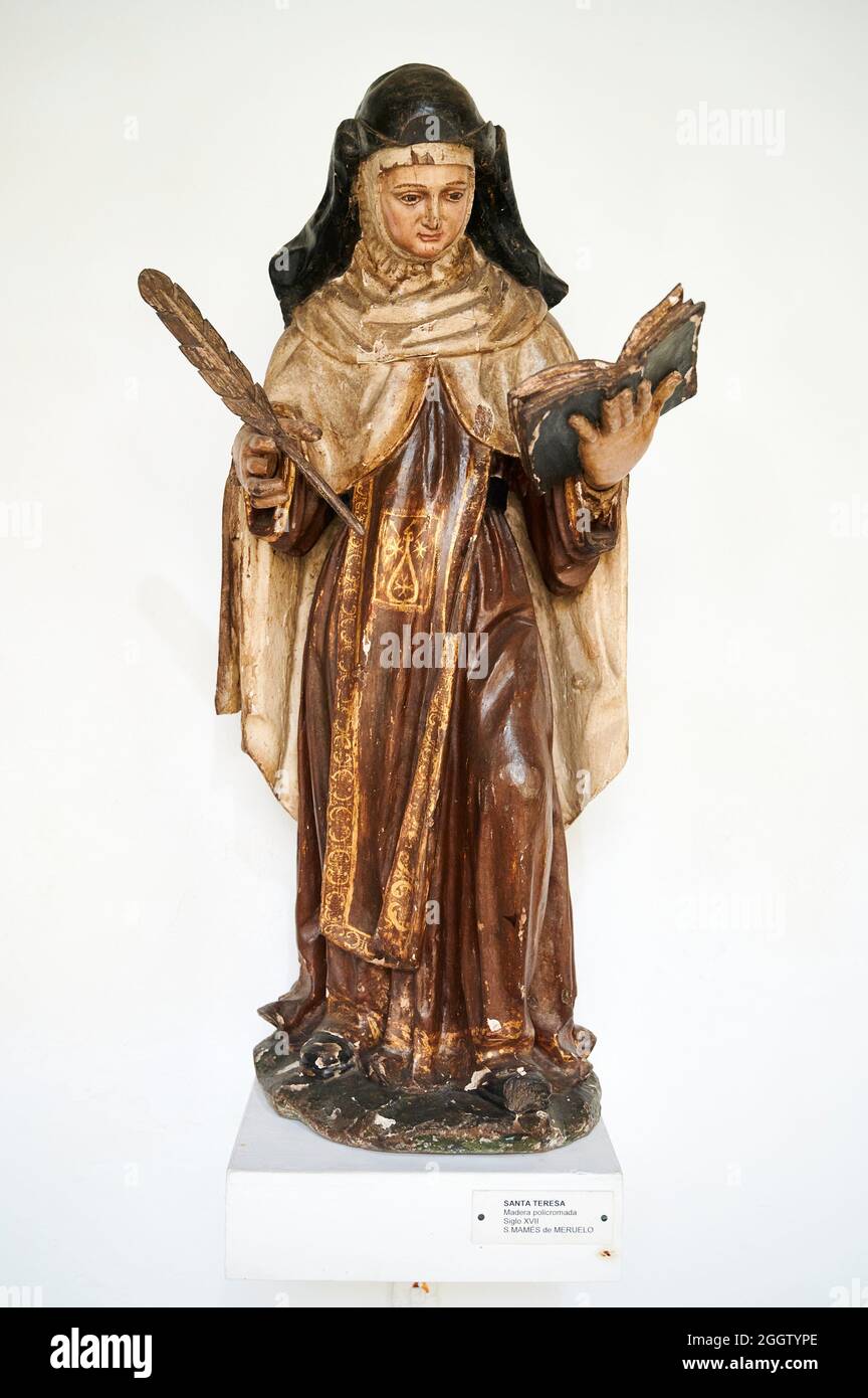 Santa Teresa de Jesus sculptée en bois polychrome, musée construit en Espagne, Museo Diocesano Regina Coeli, Santillana del Mar, Cantabria, SP Banque D'Images