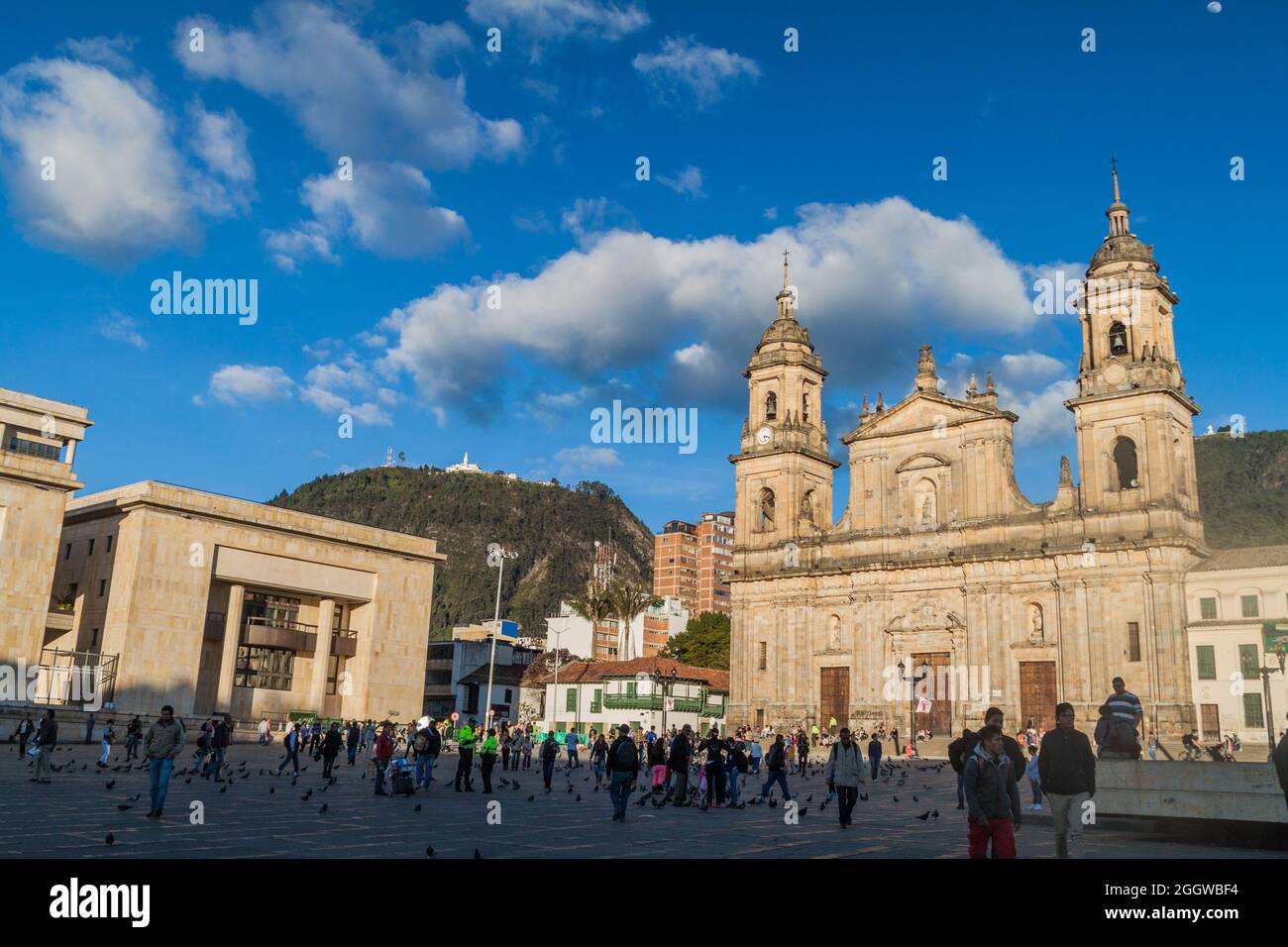 BOGOTA, COLOMBIE - 24 SEPTEMBRE 2015 : Cathédrale sur la place Bolivar dans le centre de Bogota Banque D'Images