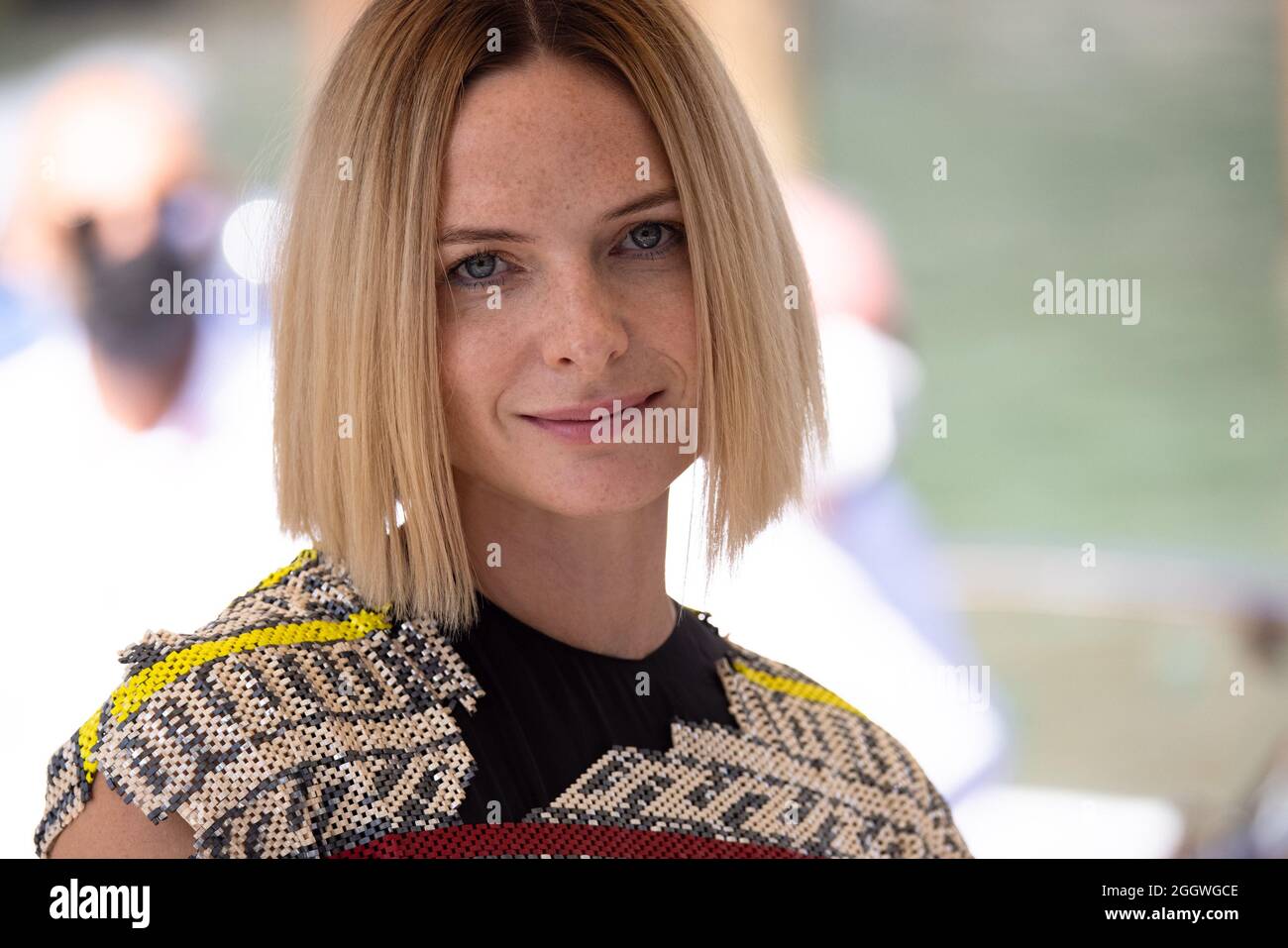 Palazzo del Casino, Lido di Venezia, Italie, 03 septembre 2021, Rebecca Ferguson quitte le Palazzo del Casino après le photocall 'Dune'. Pendant le 78° Festival du film de Venise 2021 - News Banque D'Images