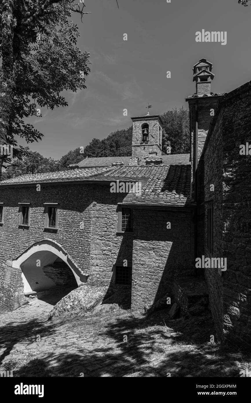 Le sanctuaire franciscain de la Verna (province d'Arezzo) est célèbre pour être le lieu où Saint François d'Assise a reçu les stigmates le septembre Banque D'Images