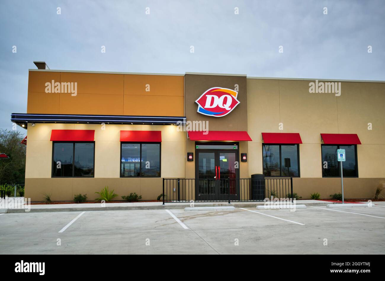 Humble, Texas USA 11-28-2019: Un nouveau magasin Dairy Queen à humble, TX pas encore ouvert. DQ a été établi en Illinois 1940. Banque D'Images