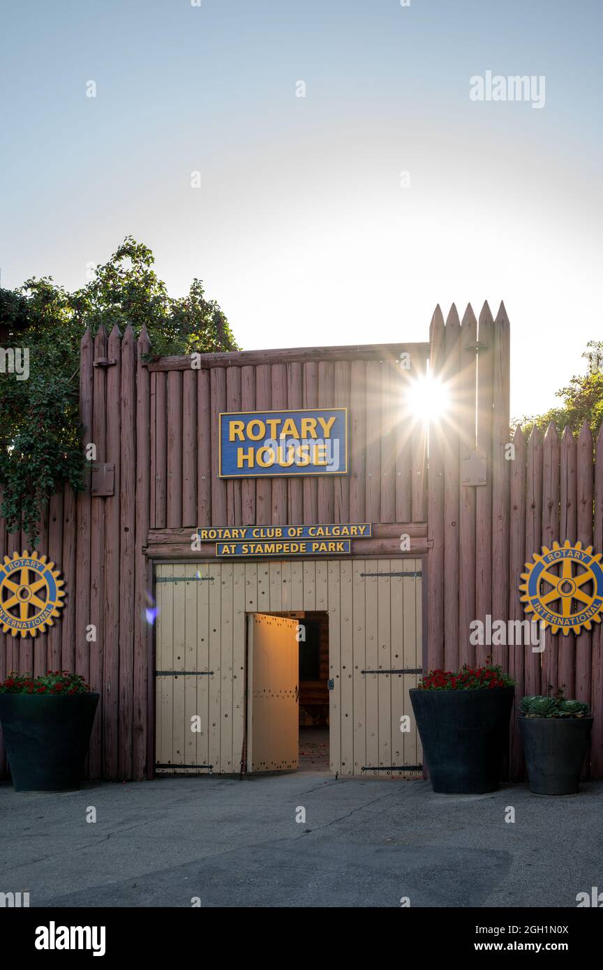 Calgary (Alberta) - le 3 septembre 2021 : façade extérieure et détail de la maison Rotary au Calgary Stampede Park. Banque D'Images