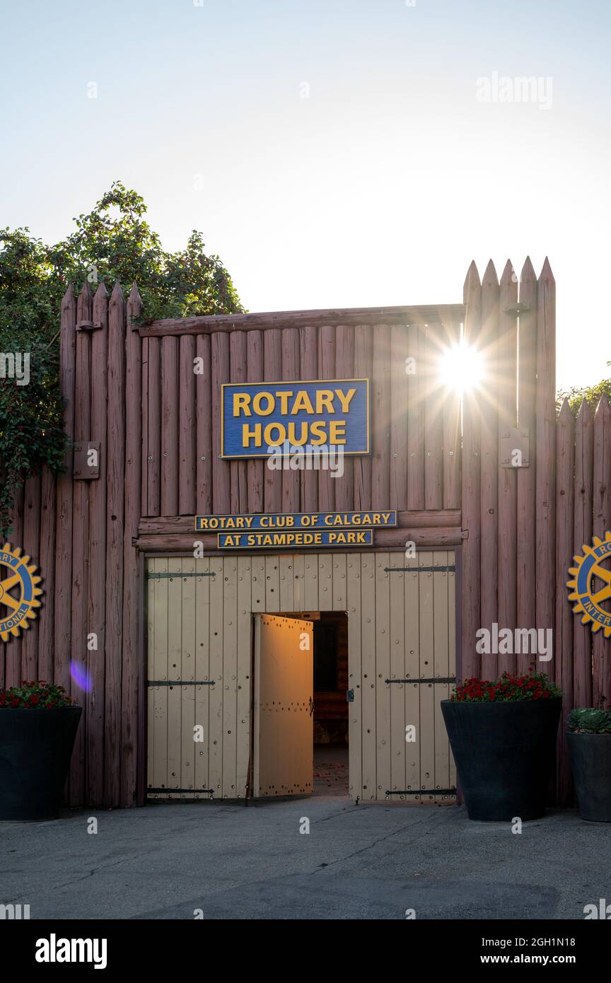 Calgary (Alberta) - le 3 septembre 2021 : façade extérieure et détail de la maison Rotary au Calgary Stampede Park. Banque D'Images