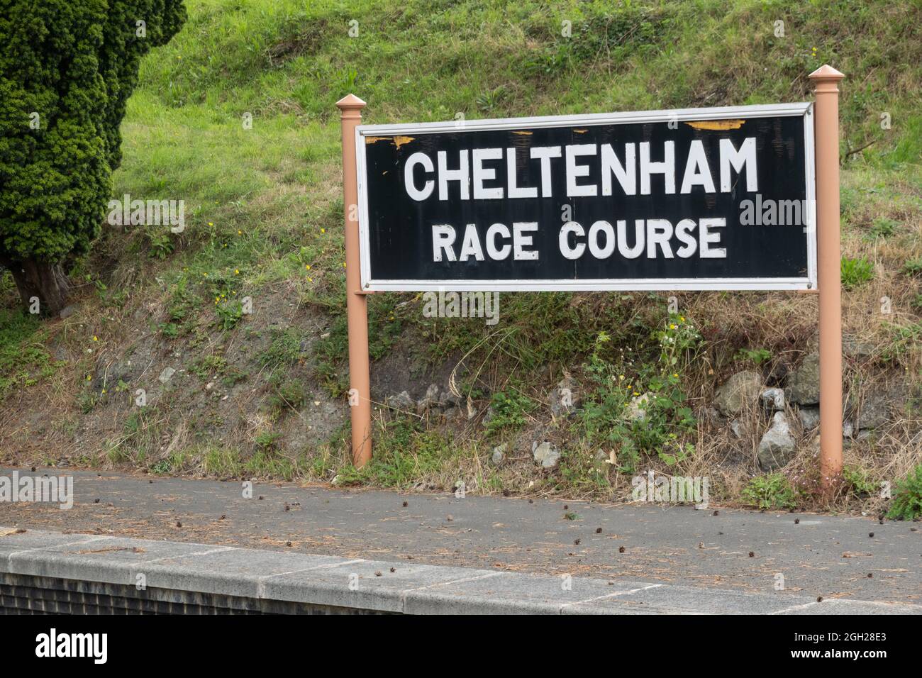 Chettenham Race course Platform Sign - GWSR - Gloucestershire Warwickshire Steam Railway Banque D'Images