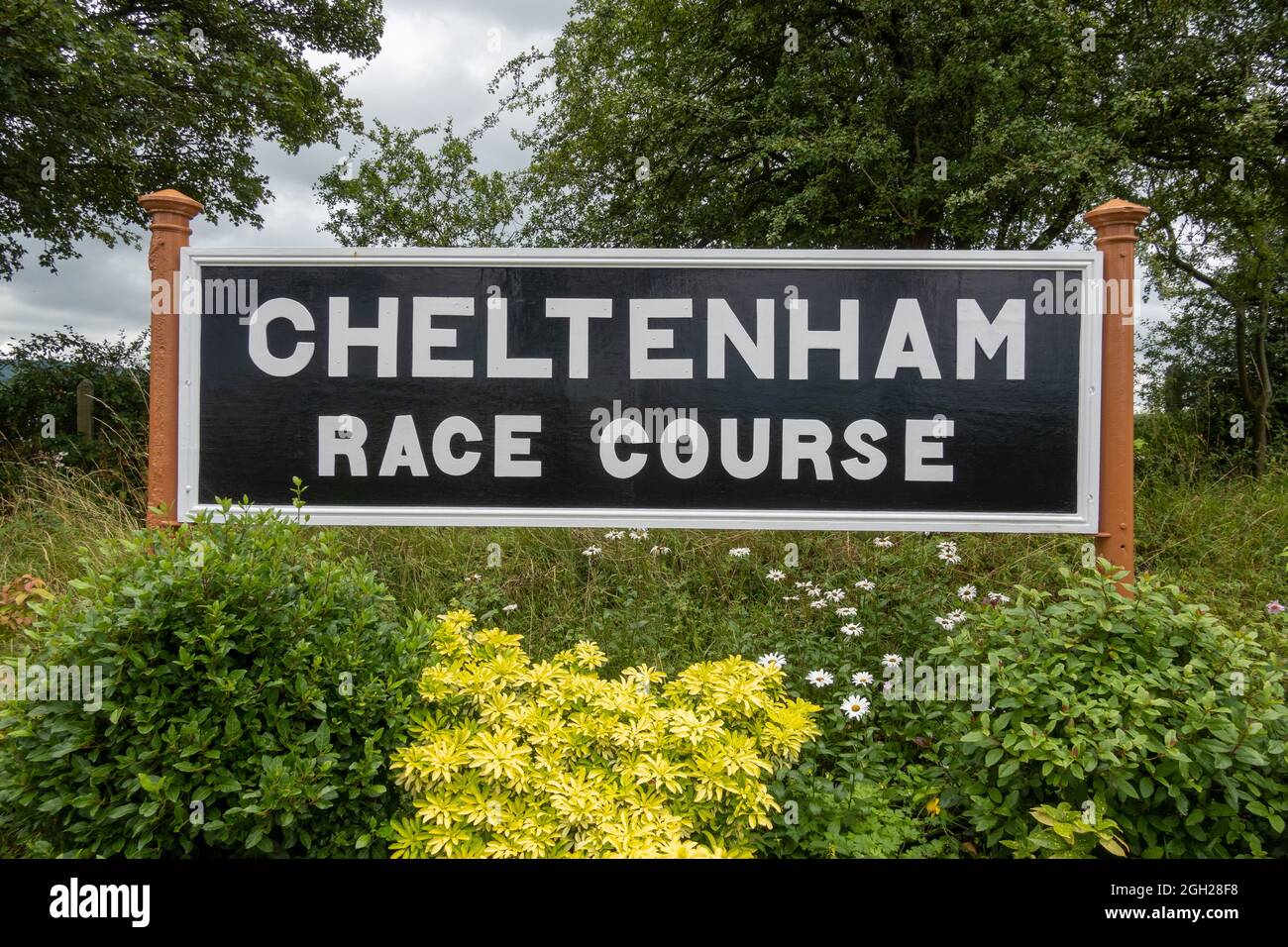 Chettenham Race course Platform Sign - GWSR - Gloucestershire Warwickshire Steam Railway Banque D'Images