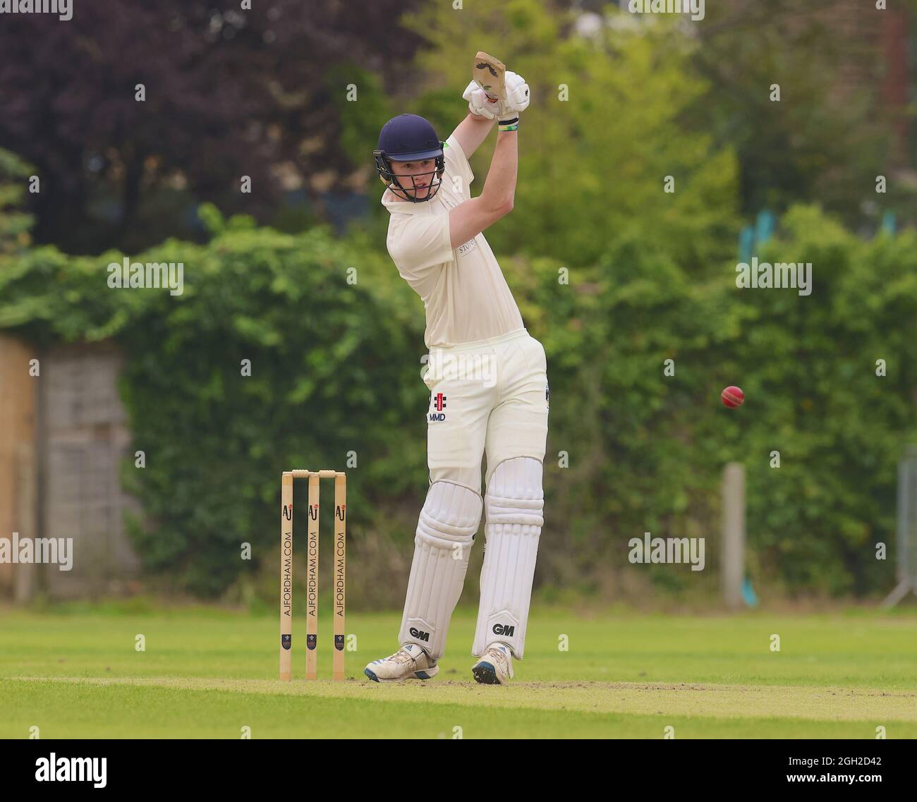 Londres, Royaume-Uni. 4 septembre 2021. South London, Royaume-Uni. Max Dunn batting pour le club de cricket de Dorking alors qu'ils prennent Dulwich dans le match de championnat de Surrey Division 2 à Dulwich, dans le sud de Londres. David Rowe/ Alamy Live News Banque D'Images