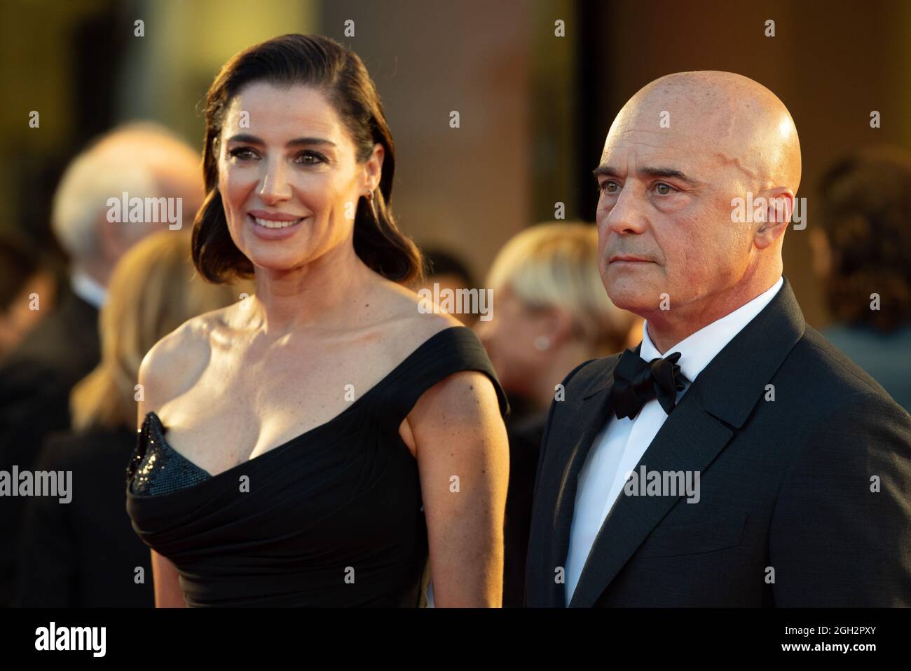 Luisa Ranieri La Main De Dieu Luca Zingaretti Banque d'image et photos - Alamy