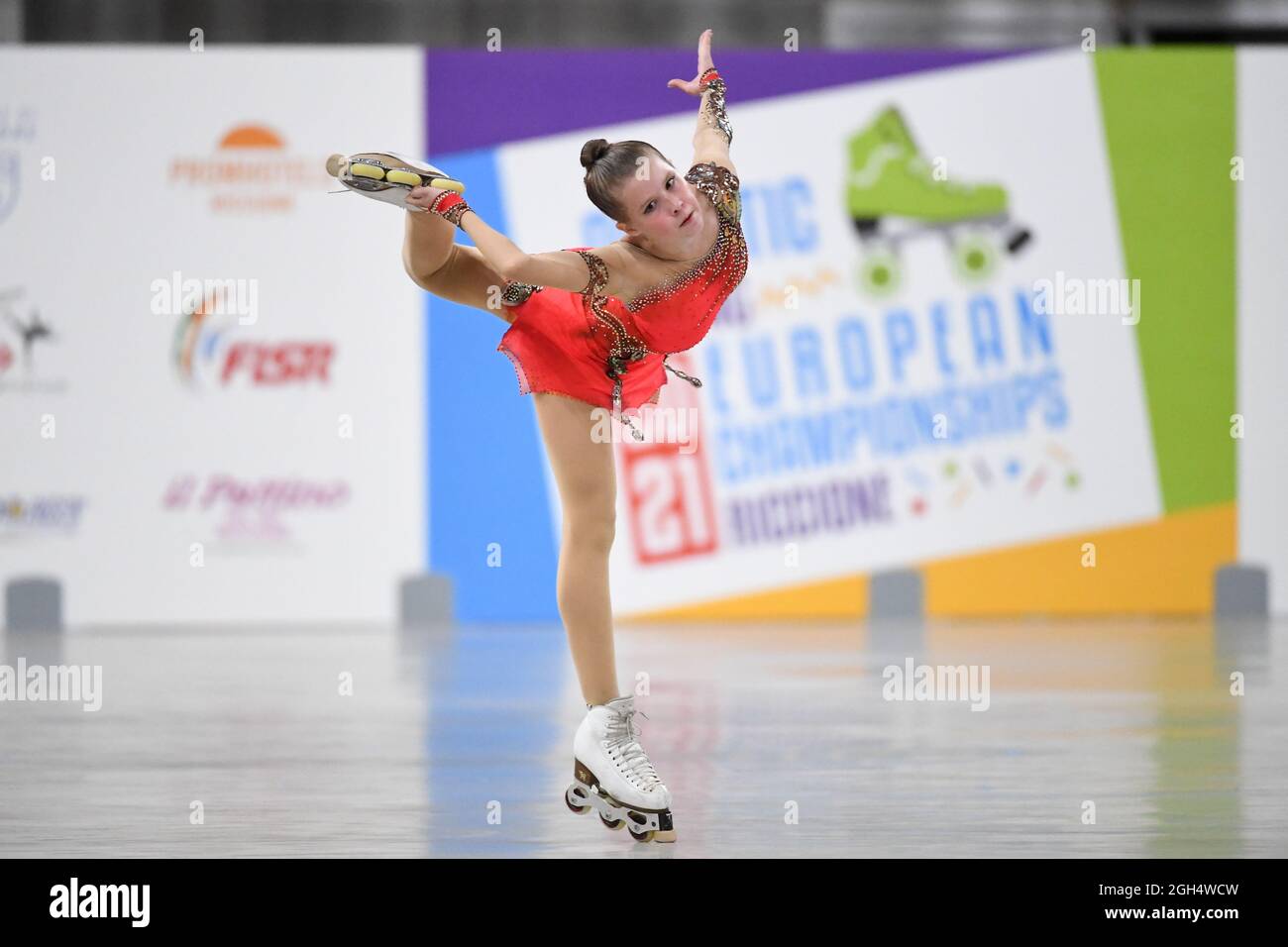 VERA SERGEEVA, Russie, se produit en ligne junior - long programme aux Championnats d'Europe de patinage artistique à roulettes 2021 à Play Hall, le 04 septembre 2021 à Riccione, Italie. Credit: Raniero Corbelletti/AFLO/Alay Live News Banque D'Images