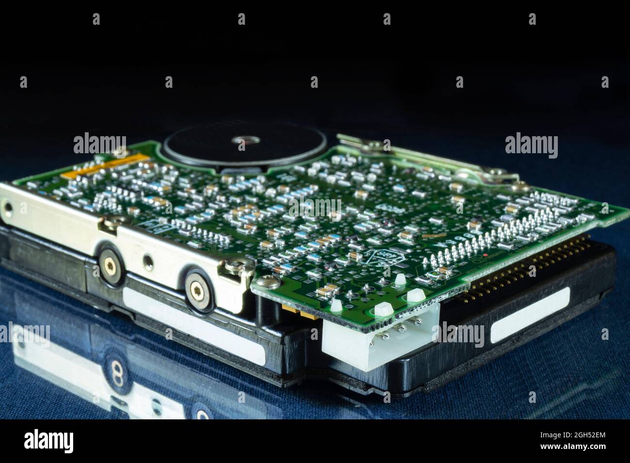Composants de la radio sur la carte de circuit imprimé. Gros plan. Vue de dessus Banque D'Images