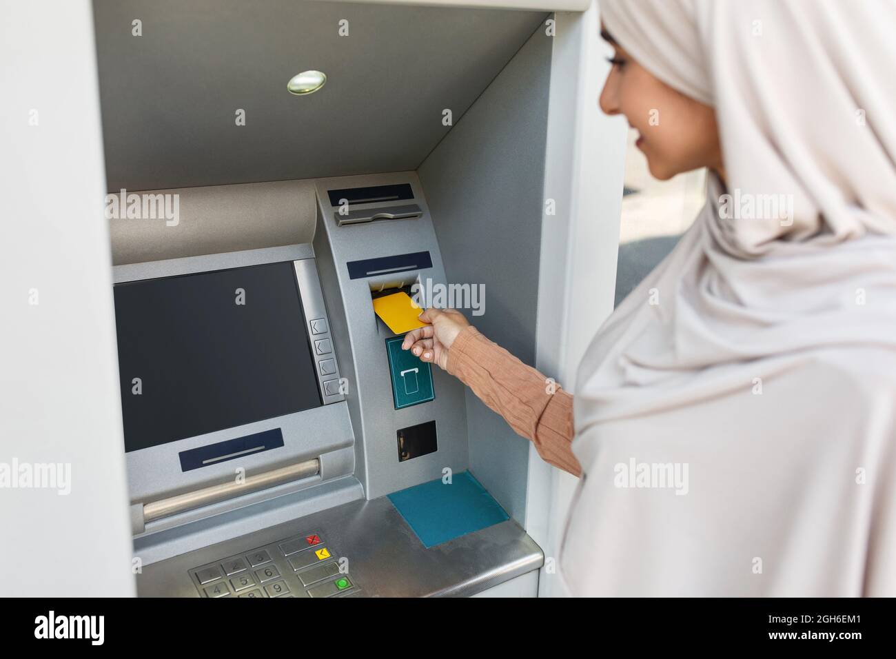 Transfert d'argent, paiement, retrait financier, gestion de trésorerie, technologie extérieure Banque D'Images