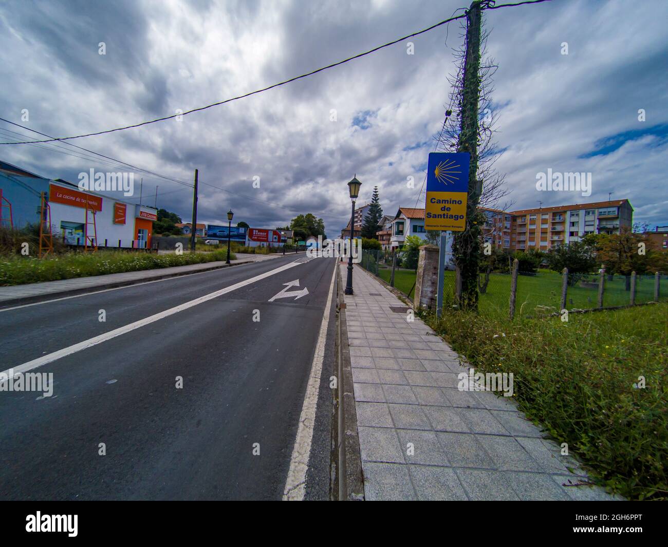 BILBAO, ESPAGNE - 24 août 2021 : le signe du pèlerinage de Saint-Jacques-de-Compostelle Banque D'Images