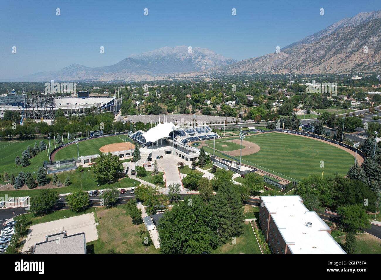 Vue aérienne de Larry H. Miller Field (baseball) et de Gail Miller Field (softball) (baseball) à Miller Park, sur le campus de l'université Brigham Young Banque D'Images