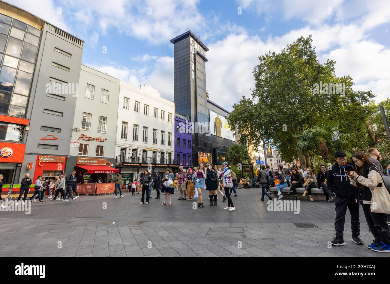 La tour de cinéma Odeon Luxe Leicester Square à Leicester Square dans le West End de Londres, City of Westminster WC2 Banque D'Images