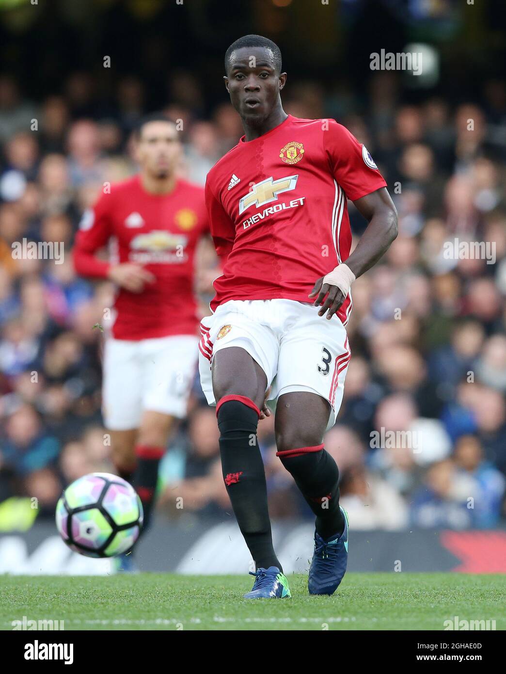 Eric Bailly, de Manchester United, en action lors du match de la Premier League au stade Stamford Bridge, à Londres. Date de la photo 23 octobre 2016 pic David Klein/Sportimage via PA Images Banque D'Images
