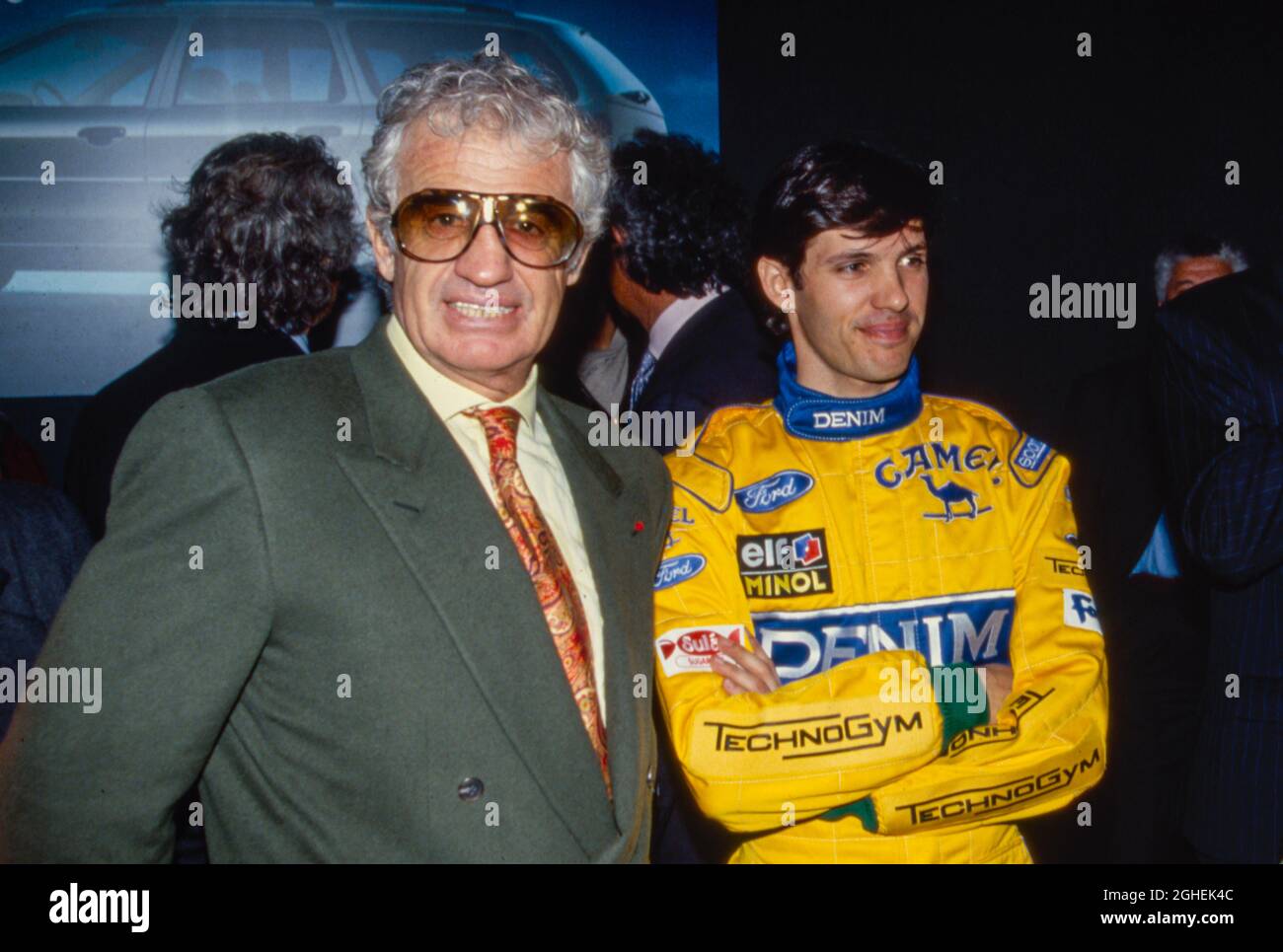 Jean-Paul Belmondo et Paul Belmondo, portrait lors du lancement de Benetton  Ford F1 le 1993 février, à Paris, France - photo: Eric Vargiolu / DPPI  Photo Stock - Alamy
