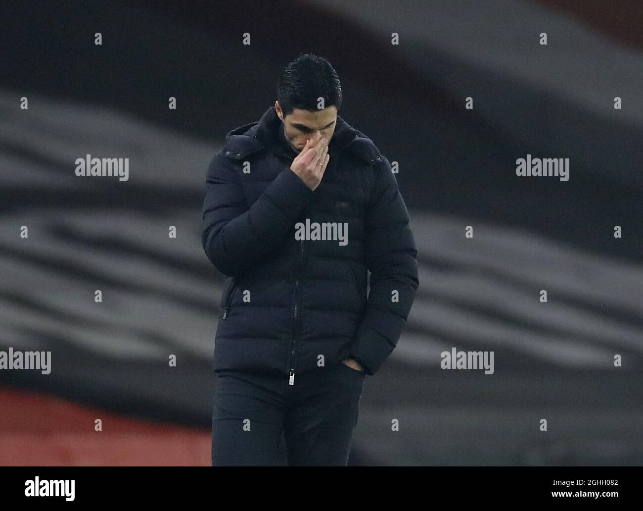 Mikel Arteta, directeur d'Arsenal, se reflète à la suite d'une autre défaite lors du match de la Premier League au stade Emirates de Londres. Date de la photo : 29 novembre 2020. Le crédit photo doit être lu : David Klein/Sportimage via PA Images Banque D'Images