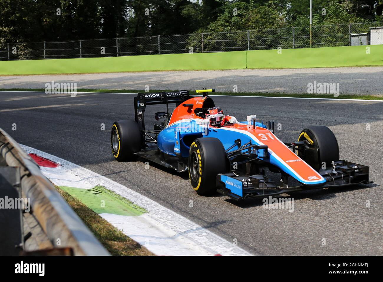 Esteban Ocon (FRA) Manor Racing MRT05. 02.09.2016. Championnat du monde de Formule 1, Rd 14, Grand Prix d'Italie, Monza, Italie, Journée d'entraînement. Le crédit photo doit être lu : images XPB/Press Association. Banque D'Images