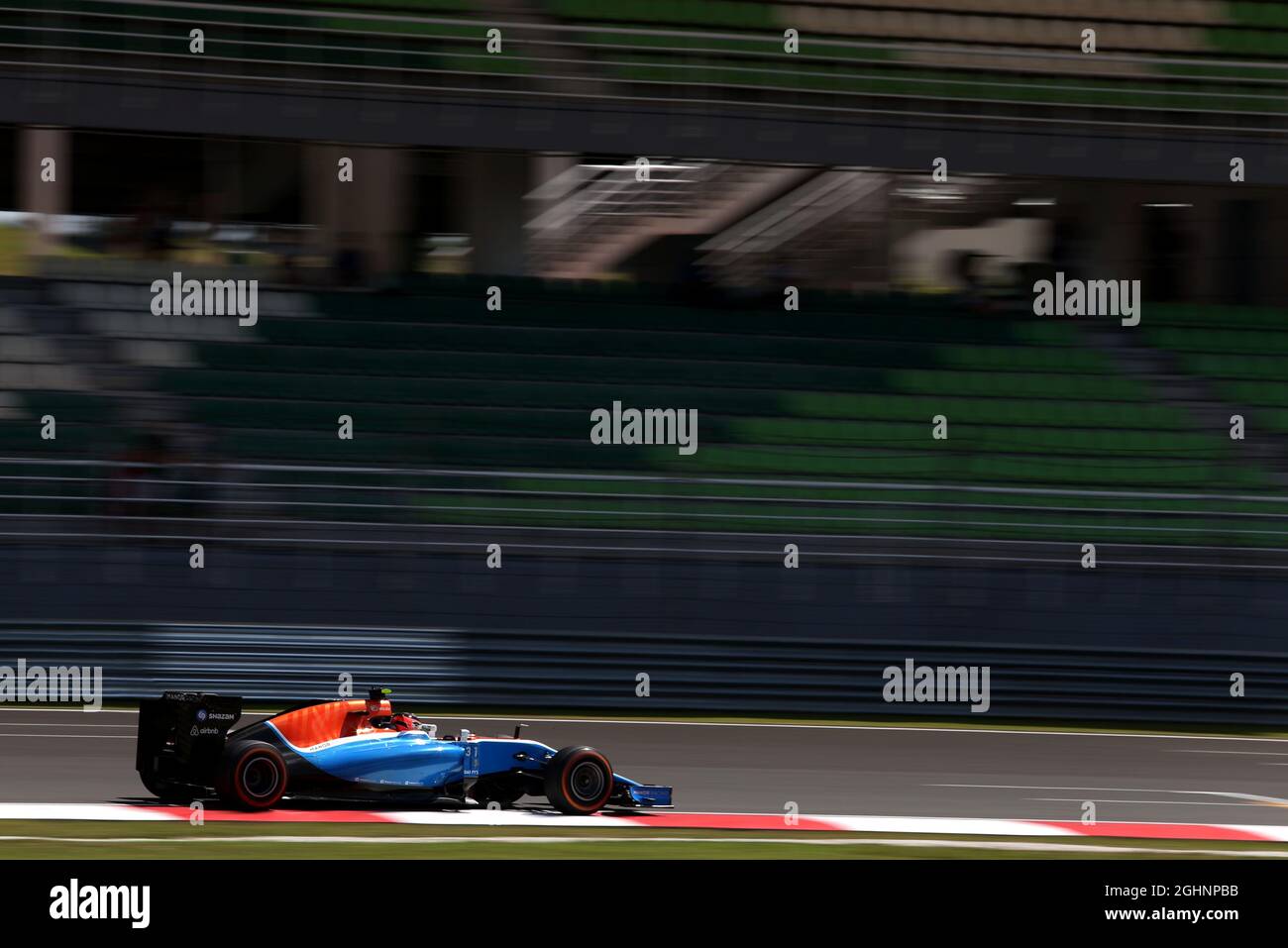 Esteban Ocon (FRA) Manor Racing MRT05. 30.09.2016. Championnat du monde de Formule 1, Rd 16, Grand Prix de Malaisie, Sepang, Malaisie, Vendredi. Le crédit photo doit être lu : images XPB/Press Association. Banque D'Images