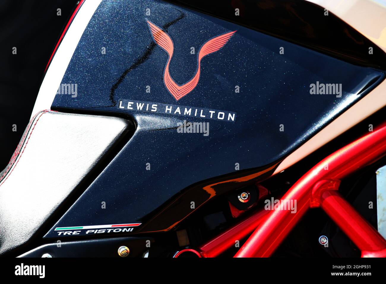MV Agusta Custom Dragster RR LH44 Superbike appartenant à Lewis Hamilton (GBR) Mercedes AMG F1. 24.05.2017. Championnat du monde de Formule 1, Rd 6, Grand Prix de Monaco, Monte Carlo, Monaco, Journée de préparation. Le crédit photo doit être lu : images XPB/Press Association. Banque D'Images