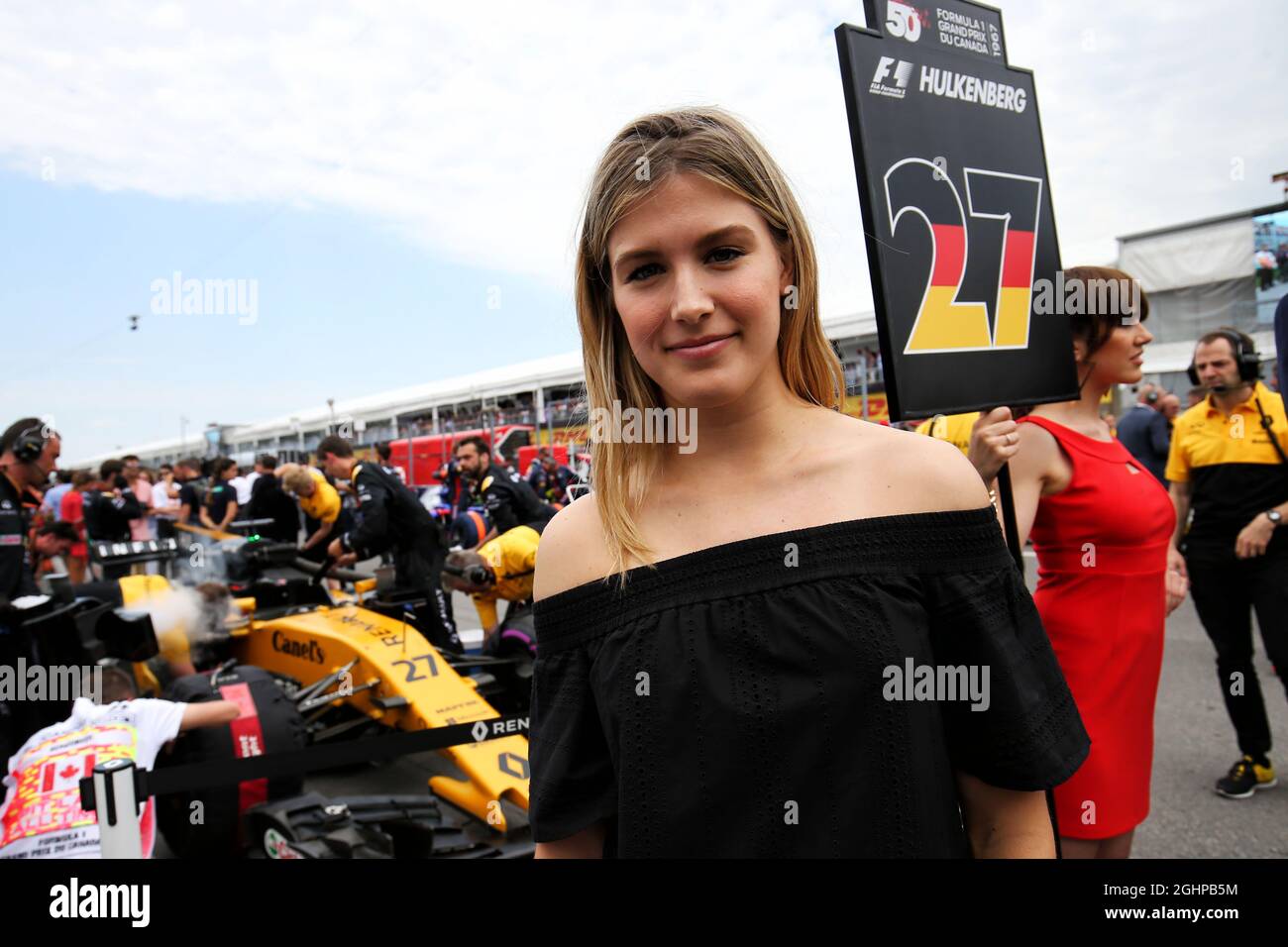 Eugenie Bouchard (CDN) joueur de tennis, avec l'écurie Renault Sport F1 Team, sur la grille. 11.06.2017. Championnat du monde de Formule 1, route 7, Grand Prix canadien, Montréal, Canada, Jour de la course. Le crédit photo doit être lu : images XPB/Press Association. Banque D'Images