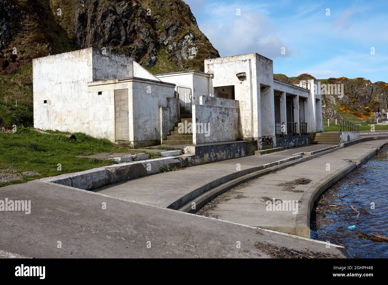 Abandonné Lido abandonné sur la côte. Banque D'Images