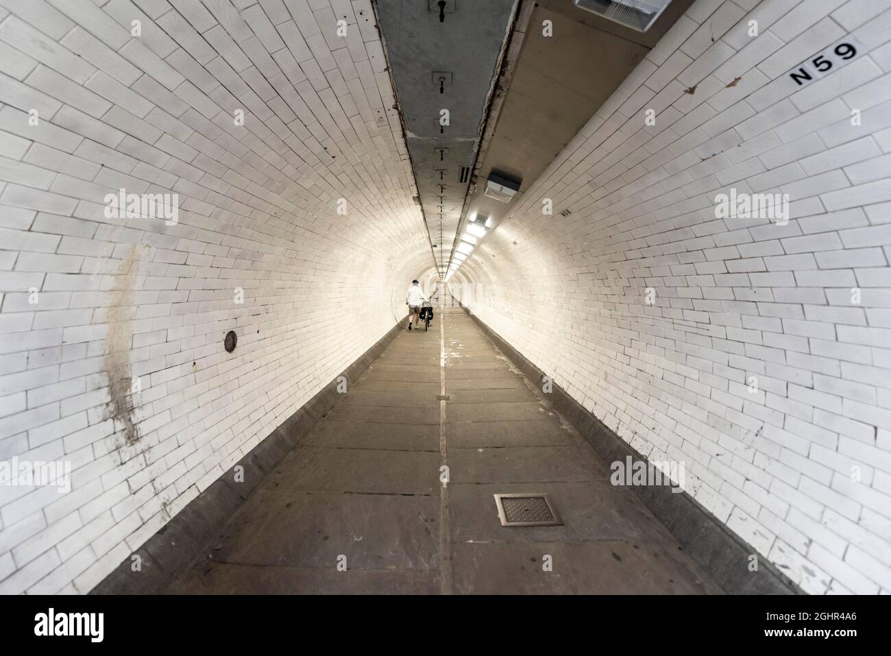 Tunnel piéton avec carreaux blancs, Greenwich, Londres, Angleterre, Grande-Bretagne Banque D'Images