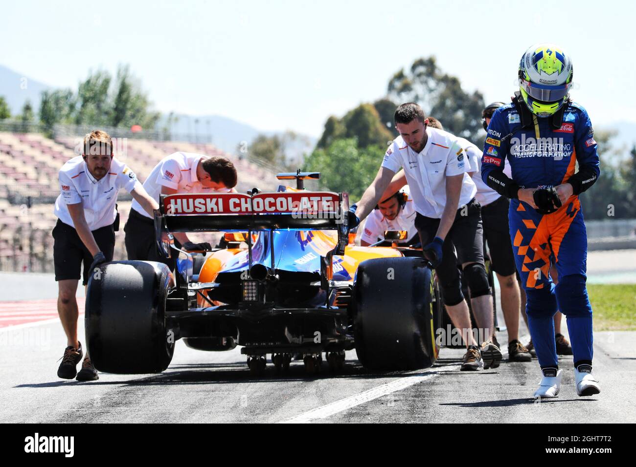 Lando Norris (GBR) McLaren MCL34 s'est arrêté à la sortie de la voie de la fosse. 14.05.2019. Formule 1 dans les tests de saison, premier jour, Barcelone, Espagne. Mardi. Le crédit photo doit être lu : images XPB/Press Association. Banque D'Images