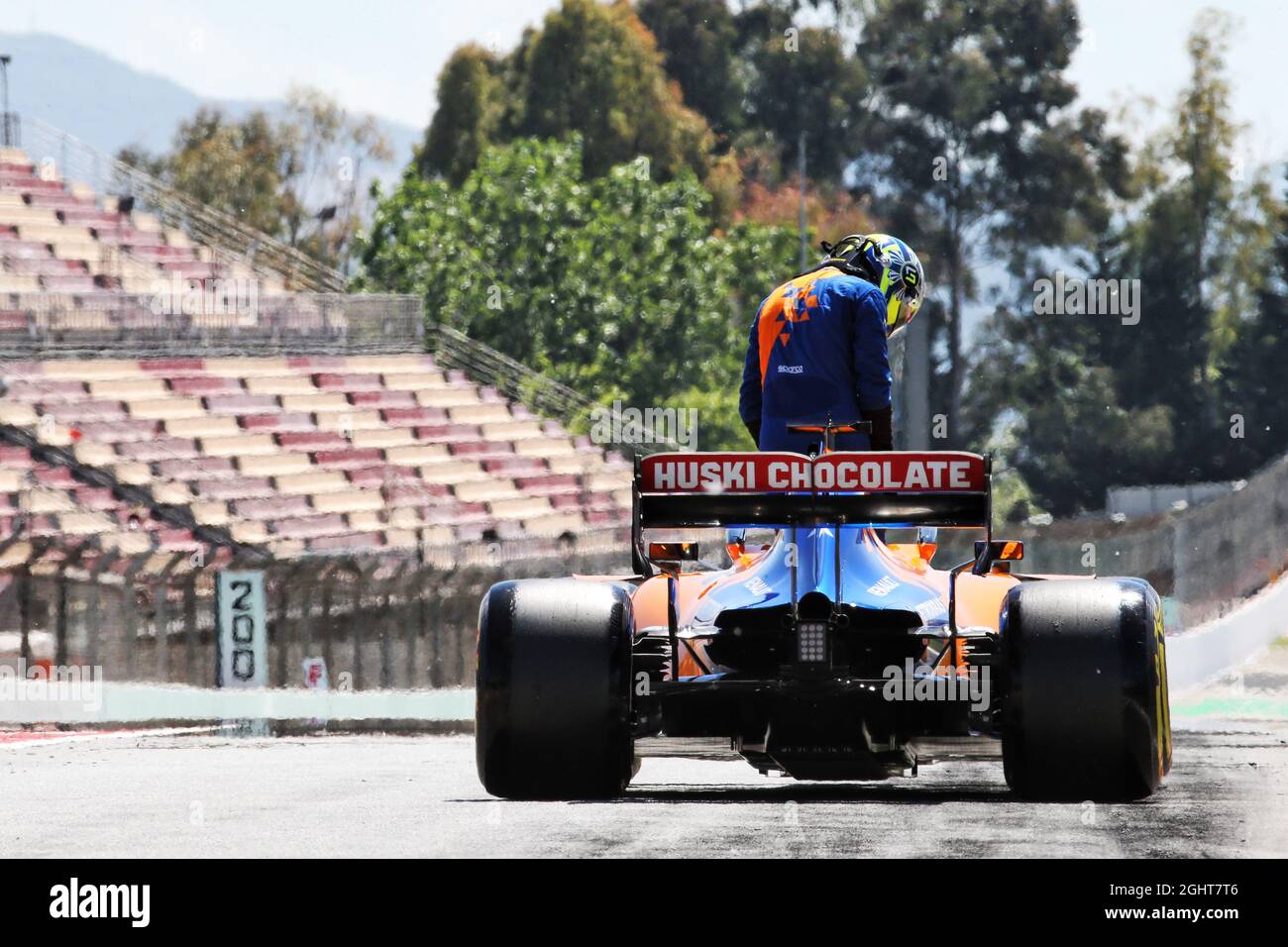 Lando Norris (GBR) McLaren MCL34 s'est arrêté à la sortie de la voie de la fosse. 14.05.2019. Formule 1 dans les tests de saison, premier jour, Barcelone, Espagne. Mardi. Le crédit photo doit être lu : images XPB/Press Association. Banque D'Images