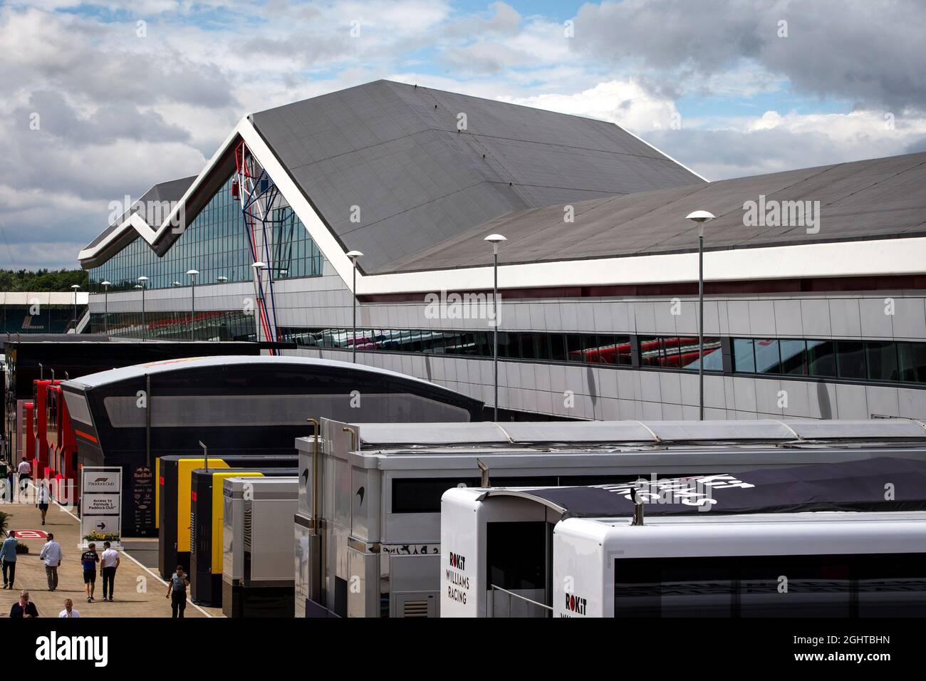 Le paddock. 11.07.2019. Championnat du monde de Formule 1, Rd 10, Grand Prix de Grande-Bretagne, Silverstone, Angleterre, Journée de préparation. Le crédit photo doit être lu : images XPB/Press Association. Banque D'Images