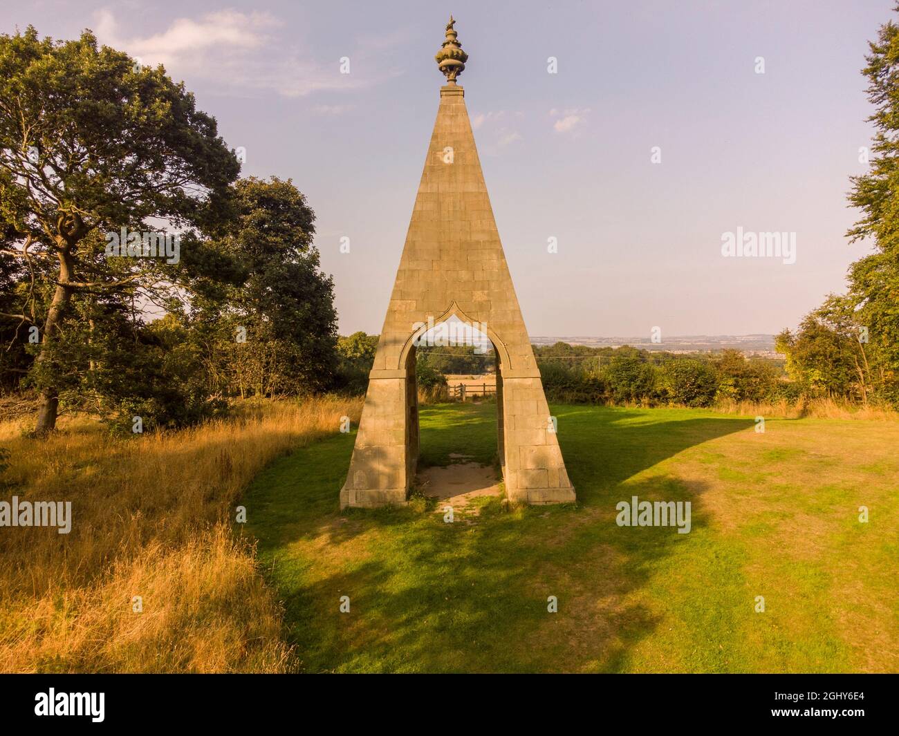 The Needles Eye folly, Wentworth, South Yorkshire, Angleterre Banque D'Images