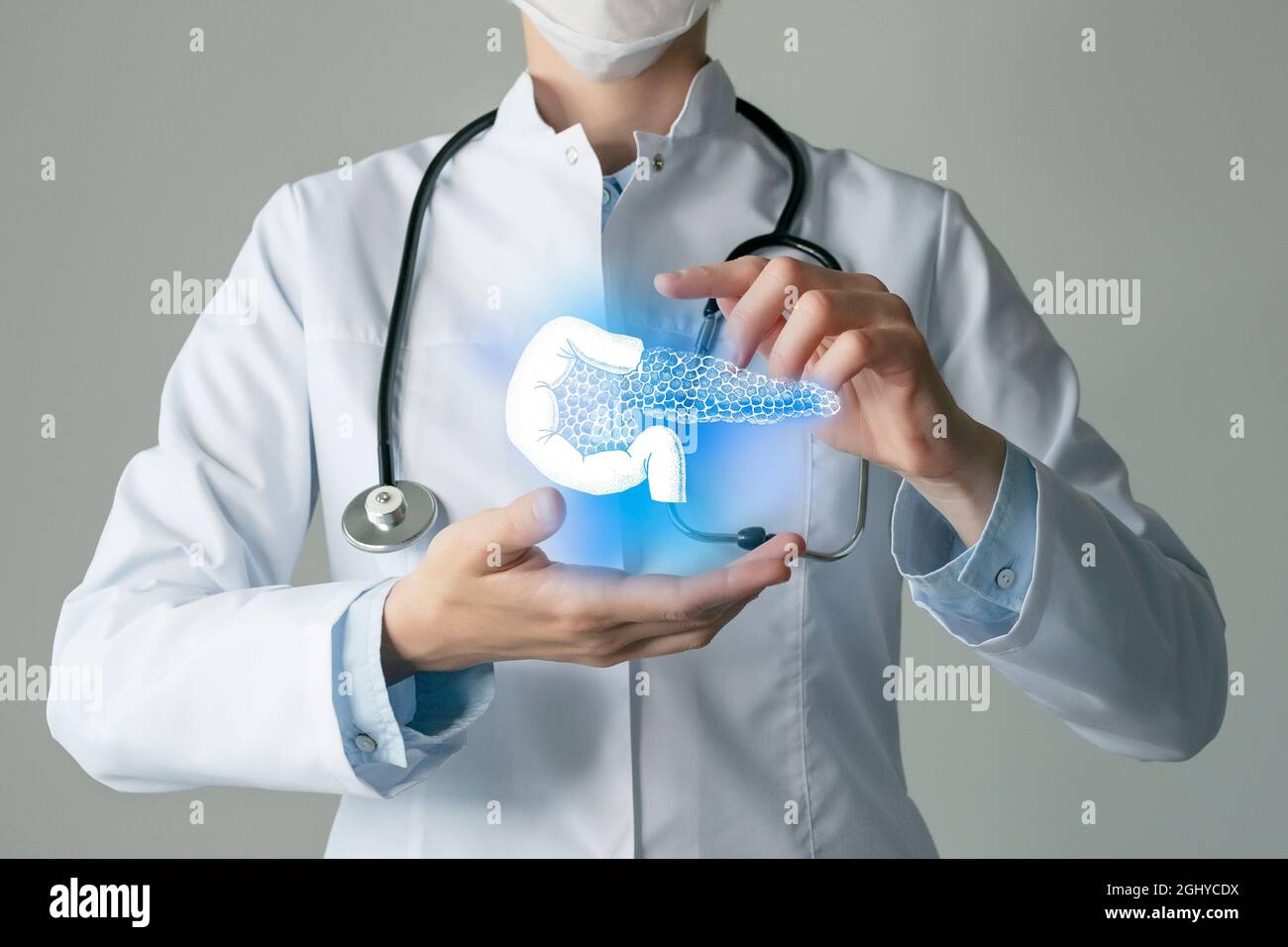 Pancréas questions concept médical. Photo d'une femme médecin, espace vide. Banque D'Images