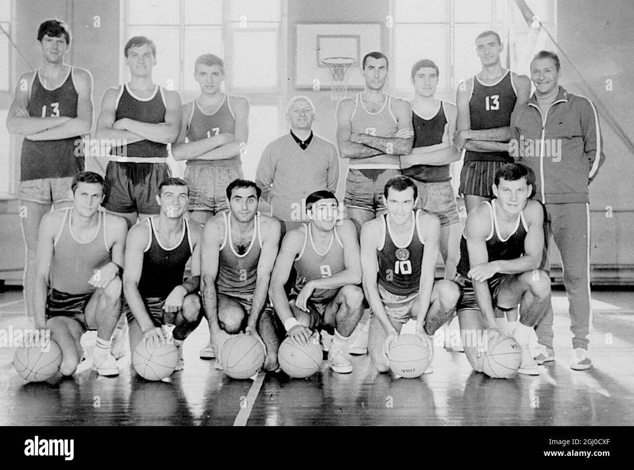 L'équipe de basket-ball de l'URSS qui prendra part au prochain championnat d'Europe et d'Italie du 27 septembre au 5 octobre 1969. Banque D'Images