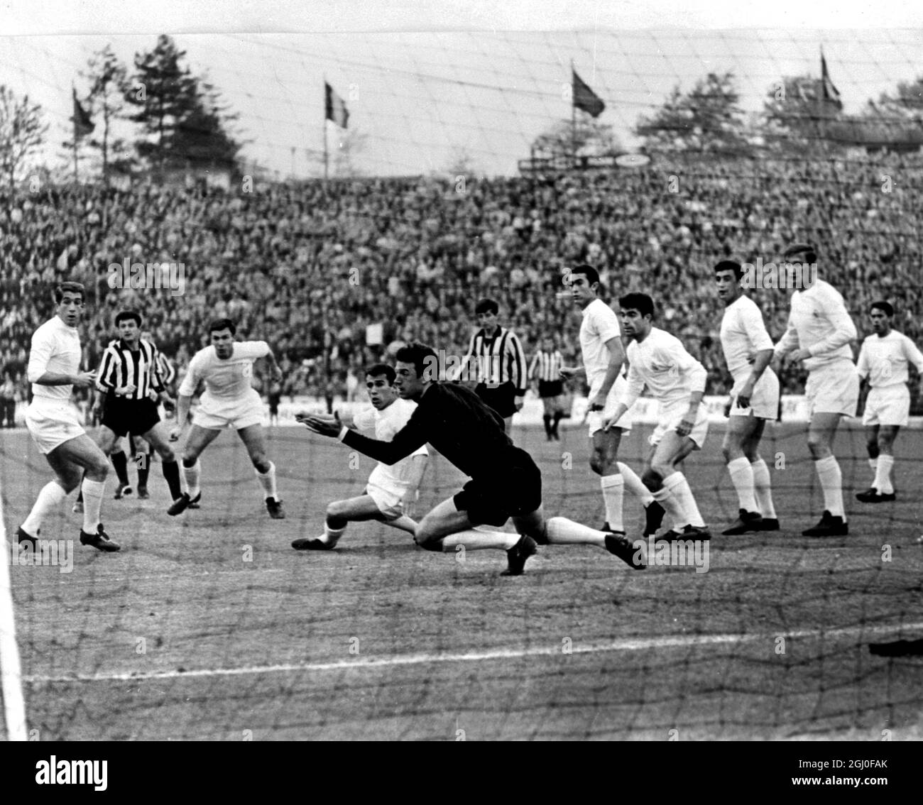 Copie De La Feuille De Match Real Madrid Vs Partizan - Finale C1 1966