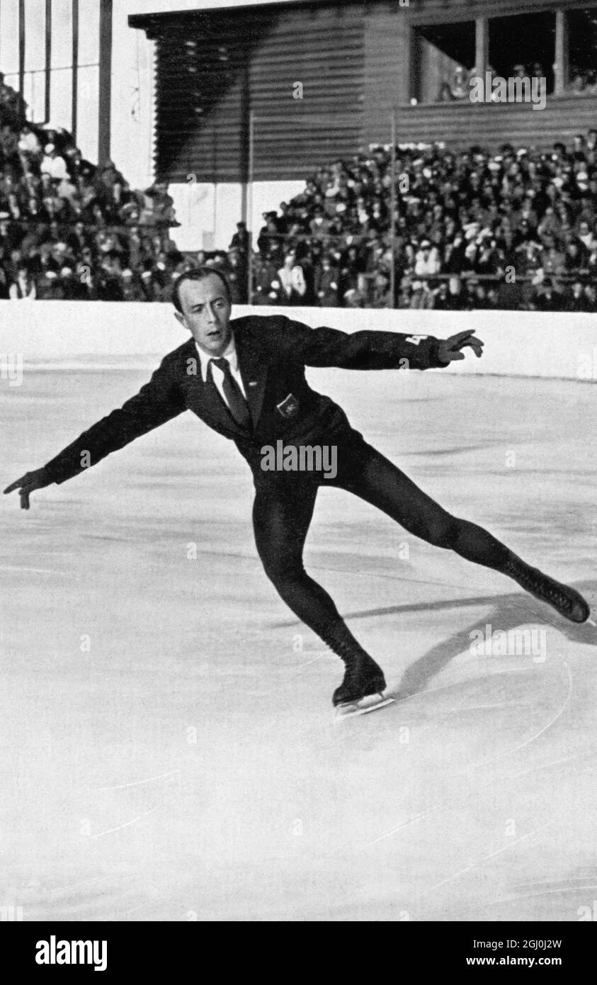 Ermst Baier dans le stade olympique de patinage sur glace. Né le 27 septembre 1905 en Allemagne - décédé le 8 juillet 2001 en Allemagne - patineur allemand - champion olympique avec médaille d'or en 1936 Garmisch-Partenkirchen patinage en couple avec Maxi Herber et deuxième avec médaille d'argent dans les singles hommes Garmisch-Partenkirchen 1936. ©TopFoto Banque D'Images