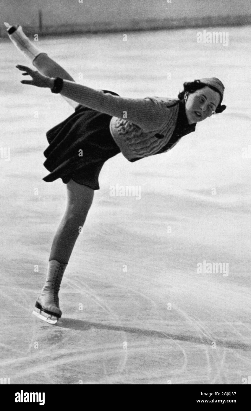 Le nouveau maître allemand Viktoria Lindpaintner - Berlin - patinage artistique pour dames ©TopFoto Banque D'Images