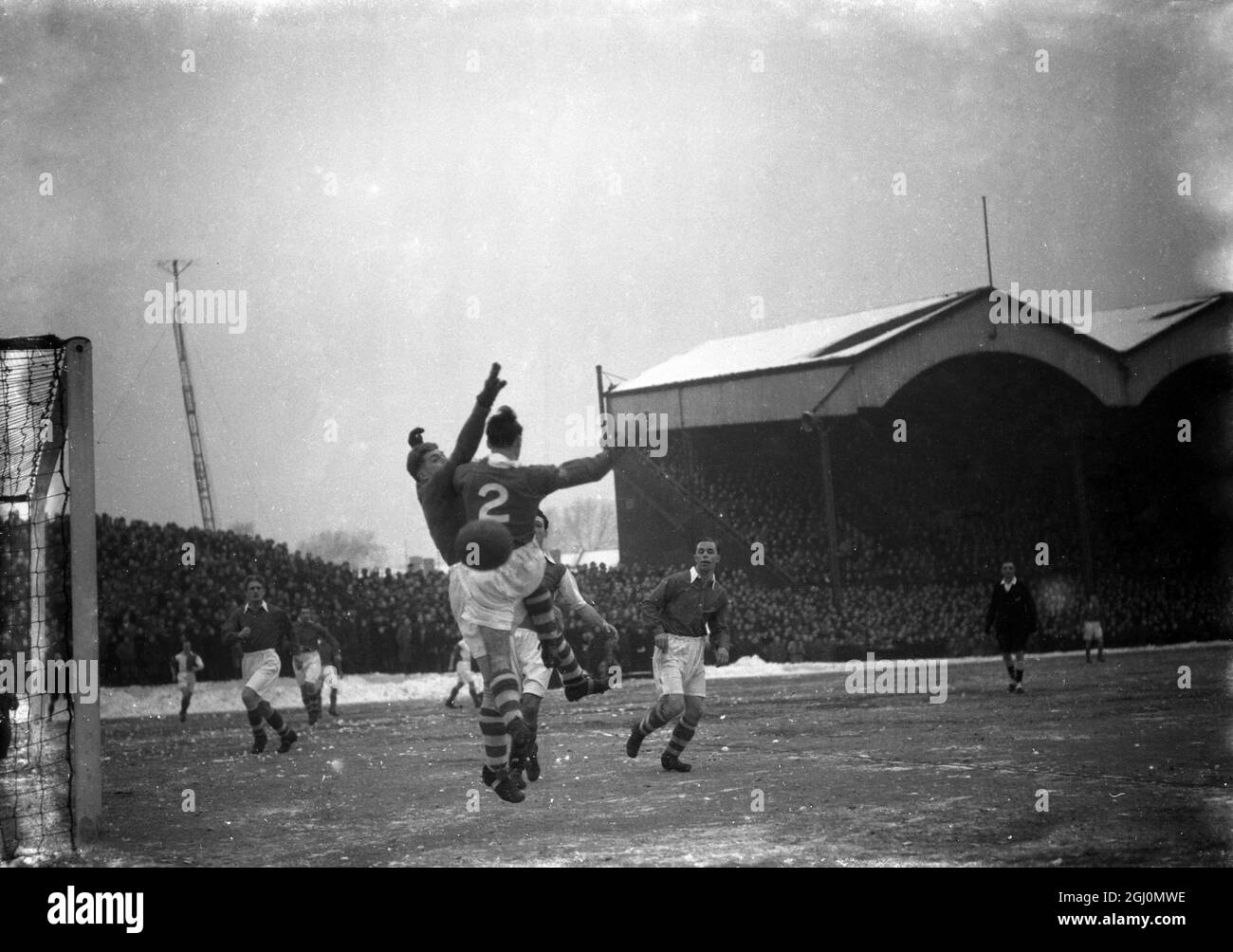 Charlton / Blackburn Rovers FA Cup 5e ronde février 1947 Banque D'Images