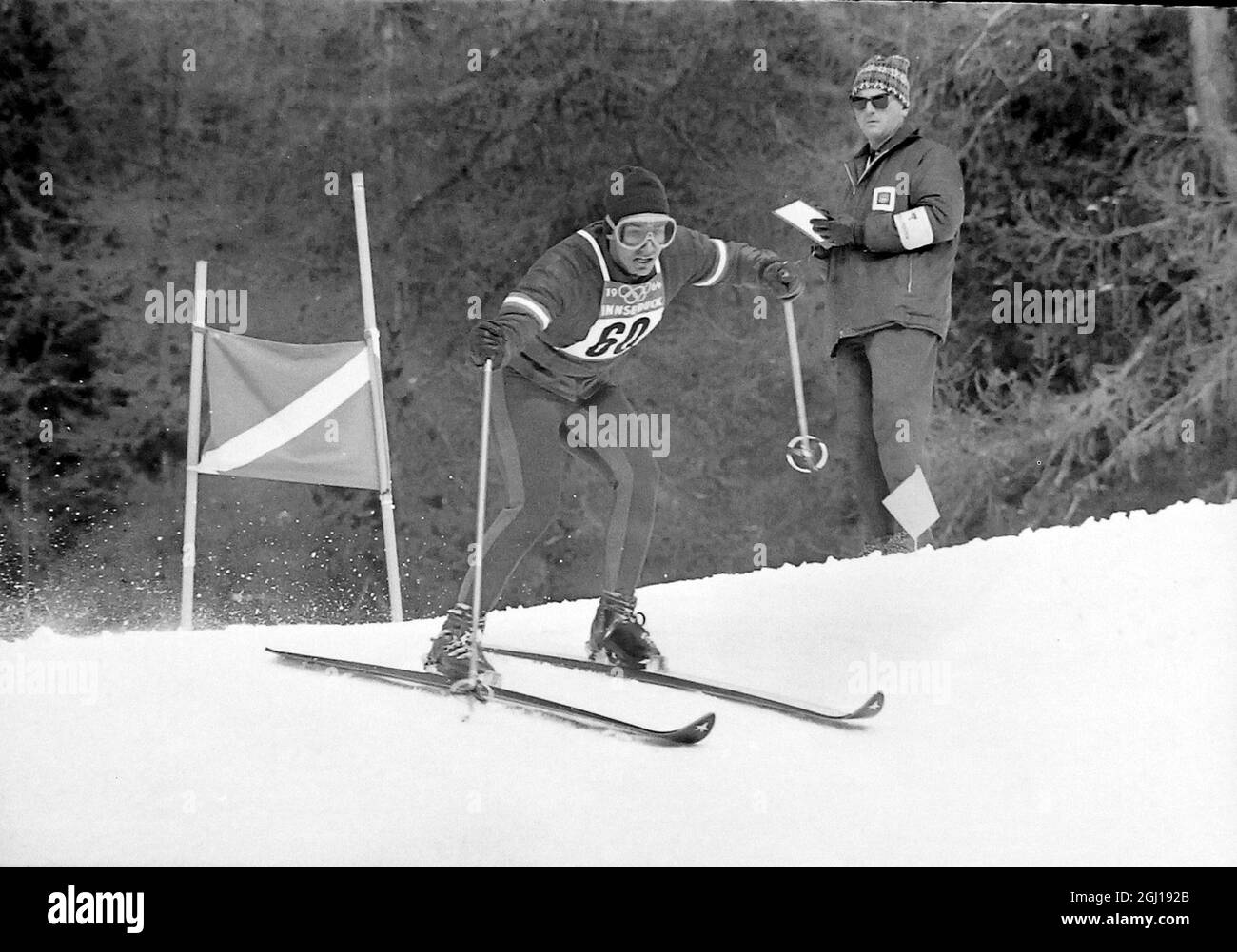 JEUX OLYMPIQUES D'HIVER À INNSBRUCK L'AGA KHAN EN ACTION DE SLALOM GÉANT ; 3 FÉVRIER 1964 Banque D'Images