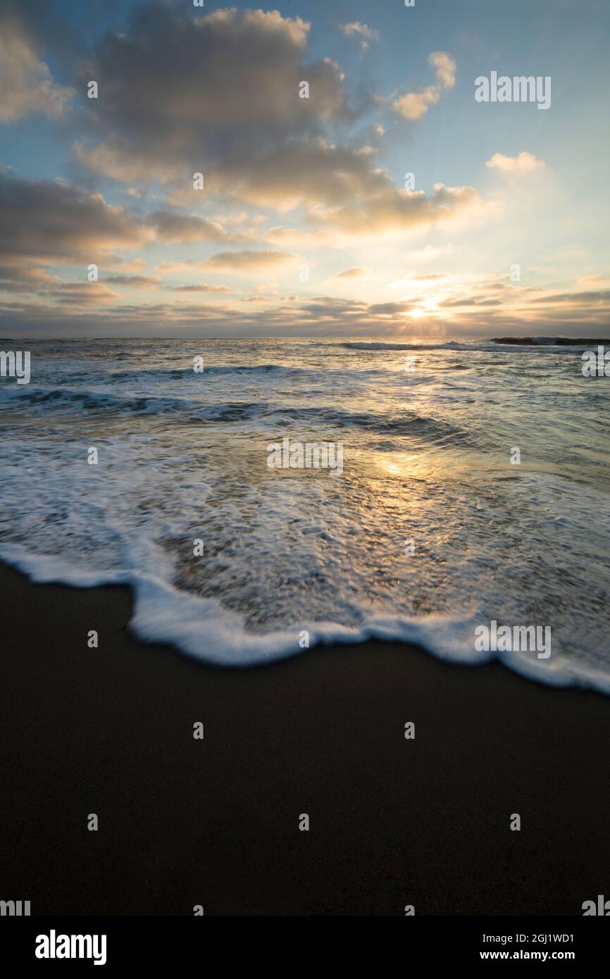 États-unis, Californie, La Jolla. Coucher de soleil sur la plage. En tant que crédit : Christopher Talbot Frank / Jaynes Gallery / DanitaDelimont.com Banque D'Images