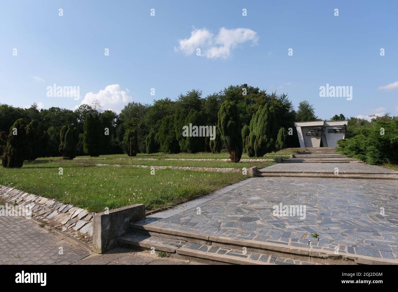 Lambinowice, Pologne - 21 août 2021 : prisonniers soviétiques de cimetière de guerre et mémorial. Environ 40.000 personnes ont péri dans le camp Stalag 318 VIII F 344 Banque D'Images