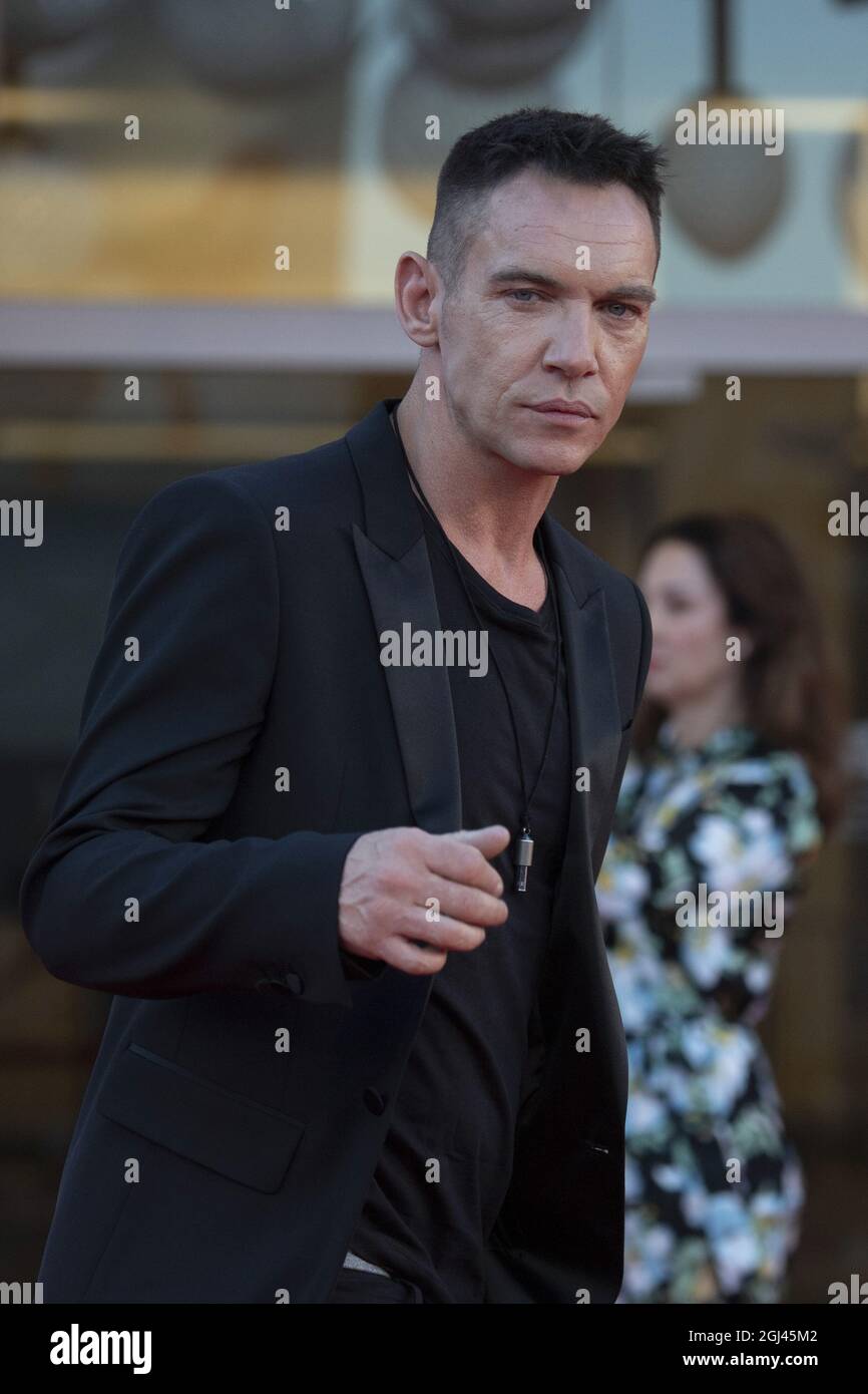 Venise, Italie. 08 septembre 2021. Jonathan Rhys Meyers participe à la première de Freaks Out dans le cadre du 78e Festival International du film de Venise, à Venise, Italie, le 08 septembre 2021. Photo de Paolo Cotello/imageSPACE crédit: Imagespace/Alay Live News Banque D'Images