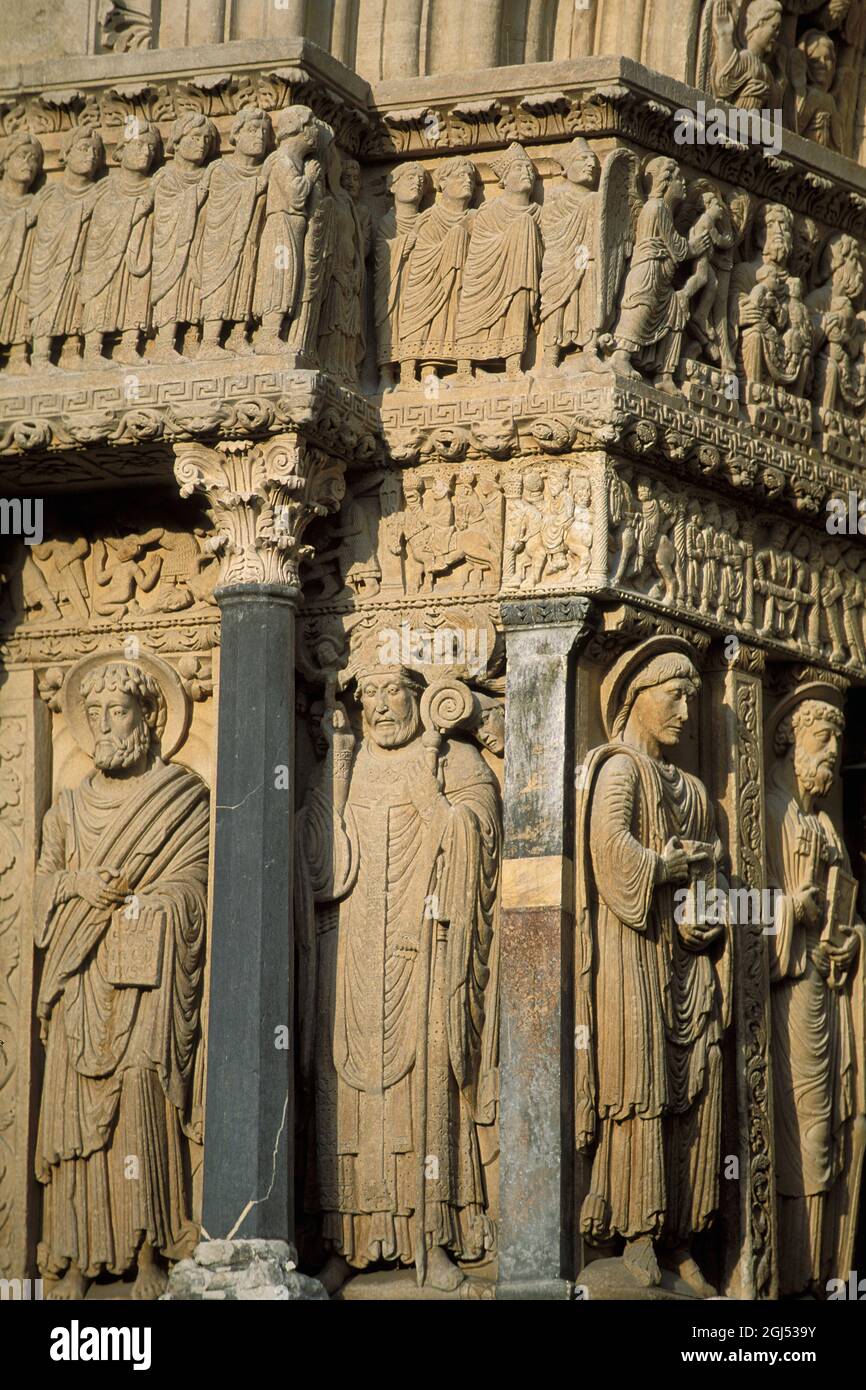 Bouches du Rhône, Arles, église Saint-Trophime, détail du portail, la cathédrale Saint-Trophime (Trophimus) est une église romane, Camargue, Protenc Banque D'Images