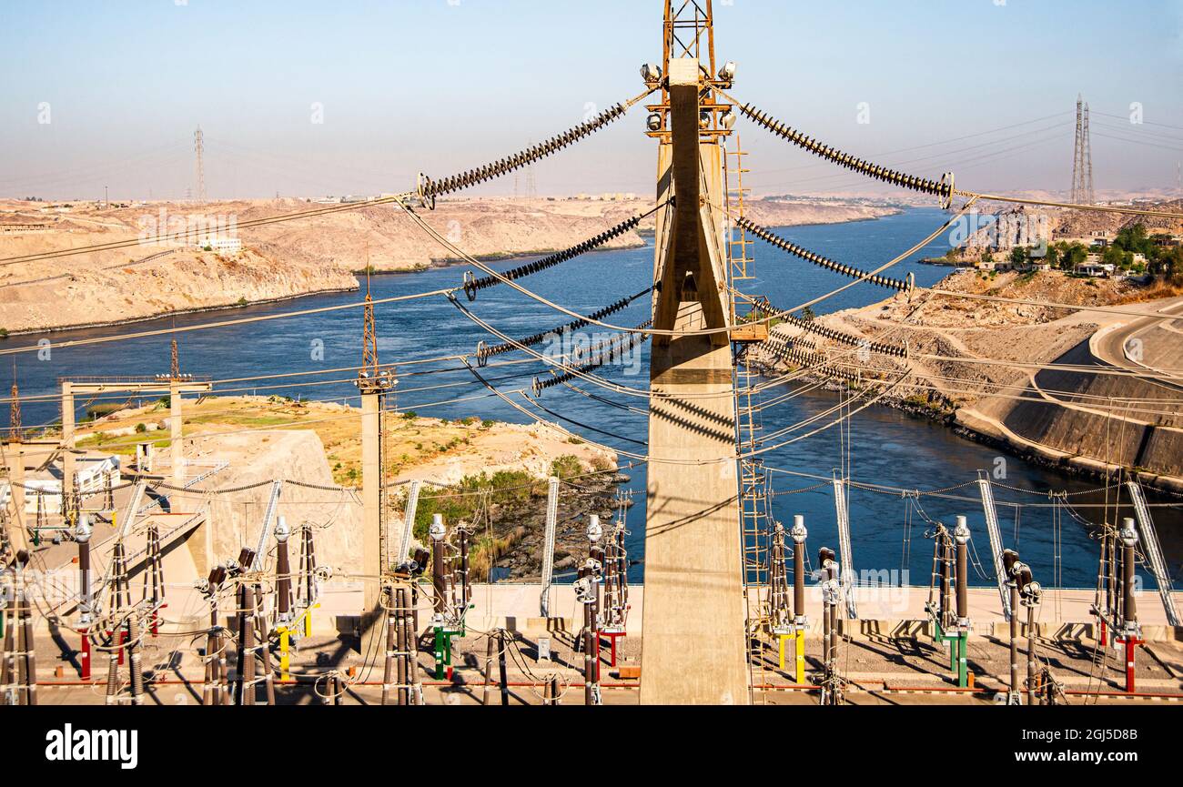 Haute Égypte, ville d'Assouan, vues sur le haut barrage d'Assouan depuis le pont Banque D'Images
