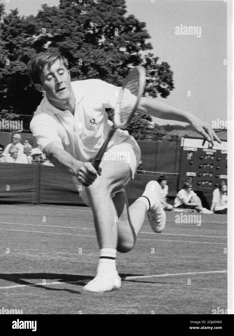 Peter Curtis joueur de tennis britannique Tournoi de tennis de pelouse de Beckenham Kent juin 1968 Banque D'Images